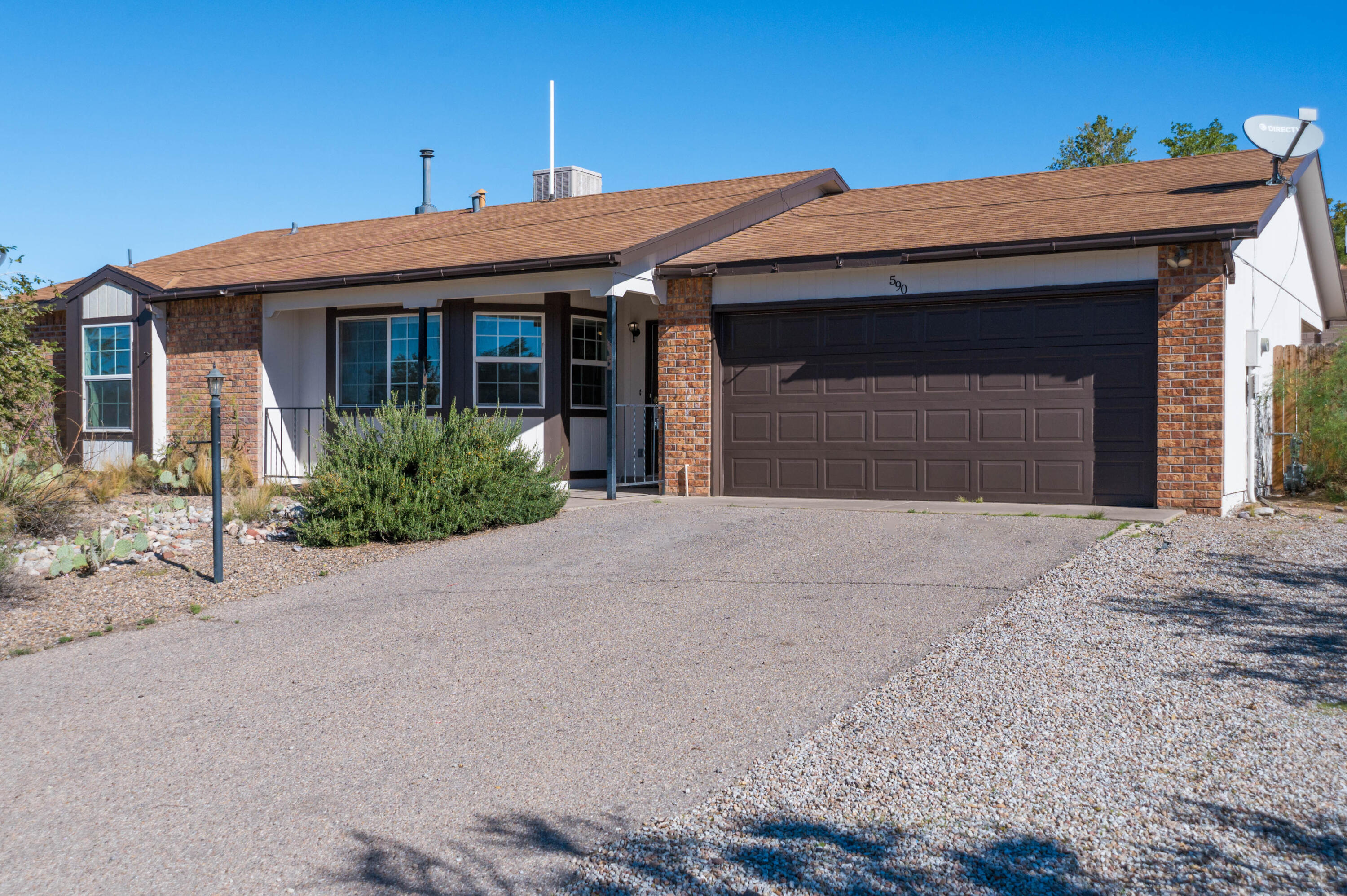 590 Hewlett Drive NE, Rio Rancho, NM 87124