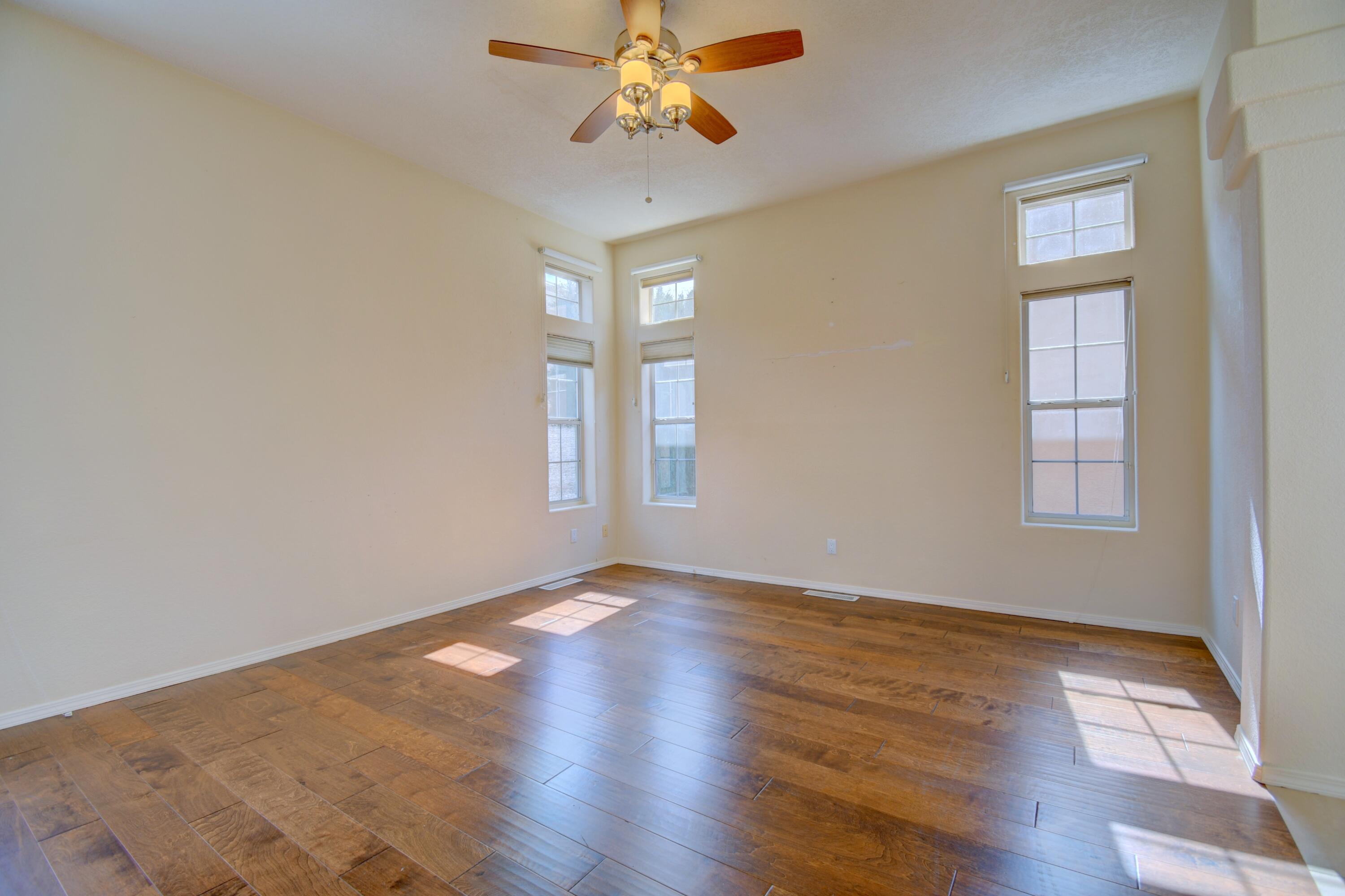 Photo 17 — 5724 Peppertree Place NE