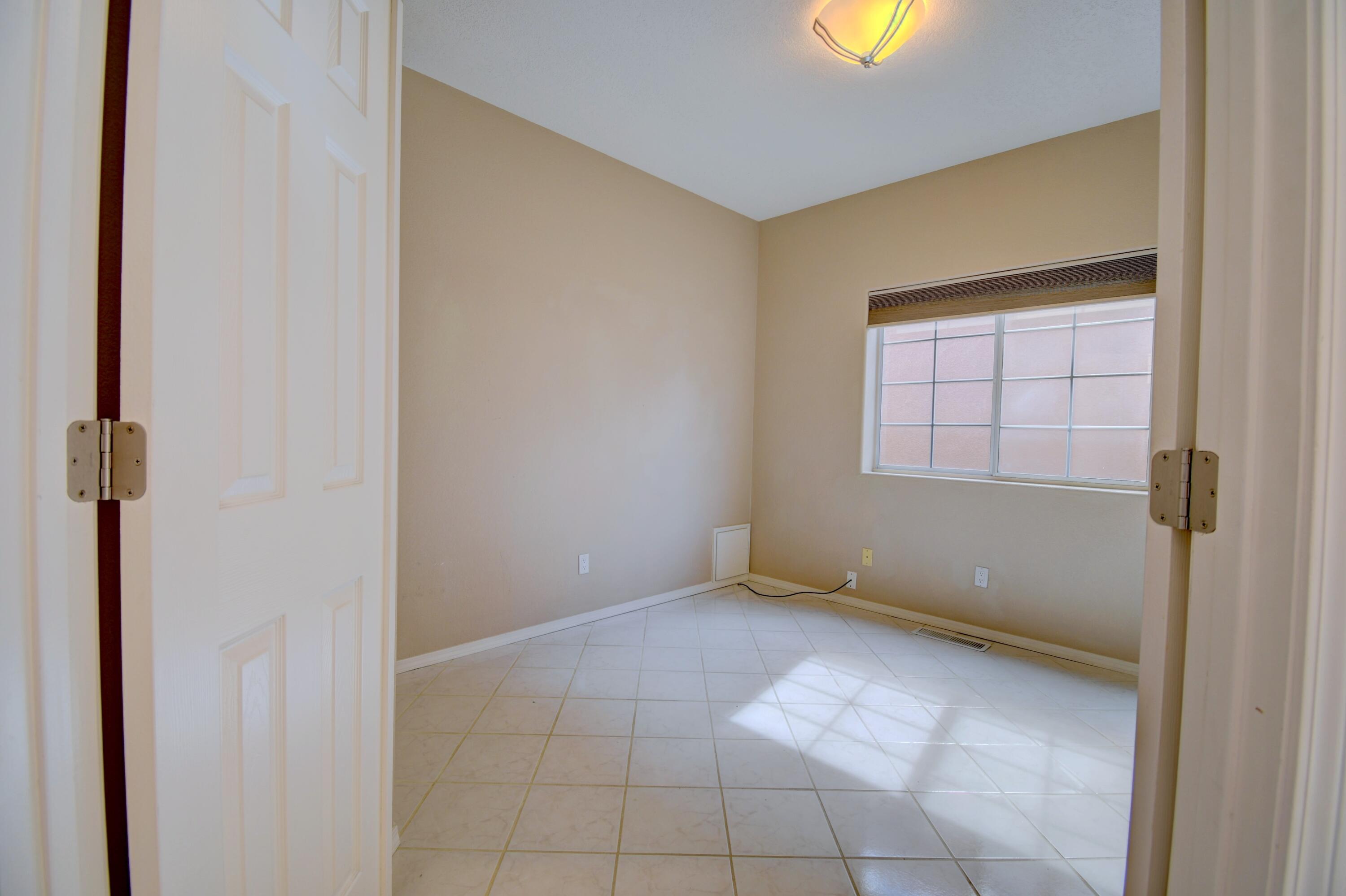 Photo 2 — 5724 Peppertree Place NE