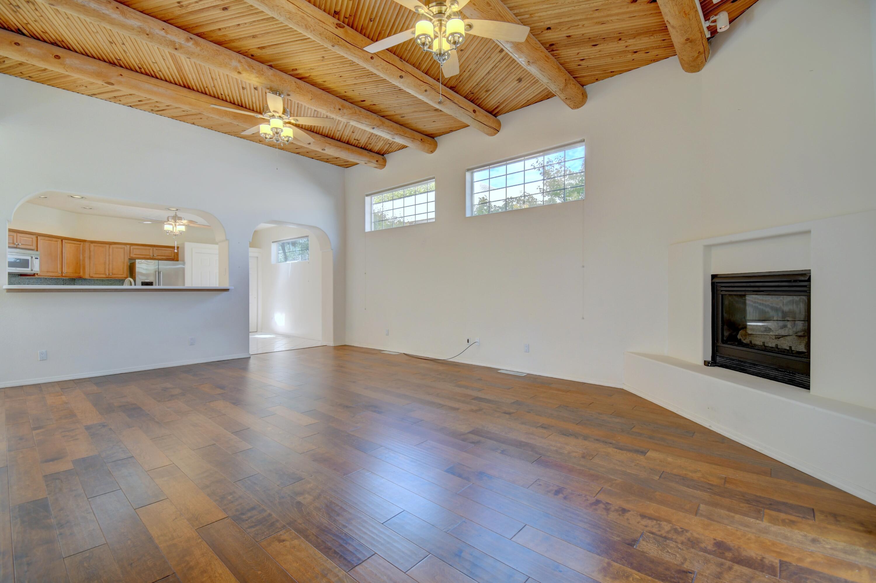 Photo 12 — 5724 Peppertree Place NE