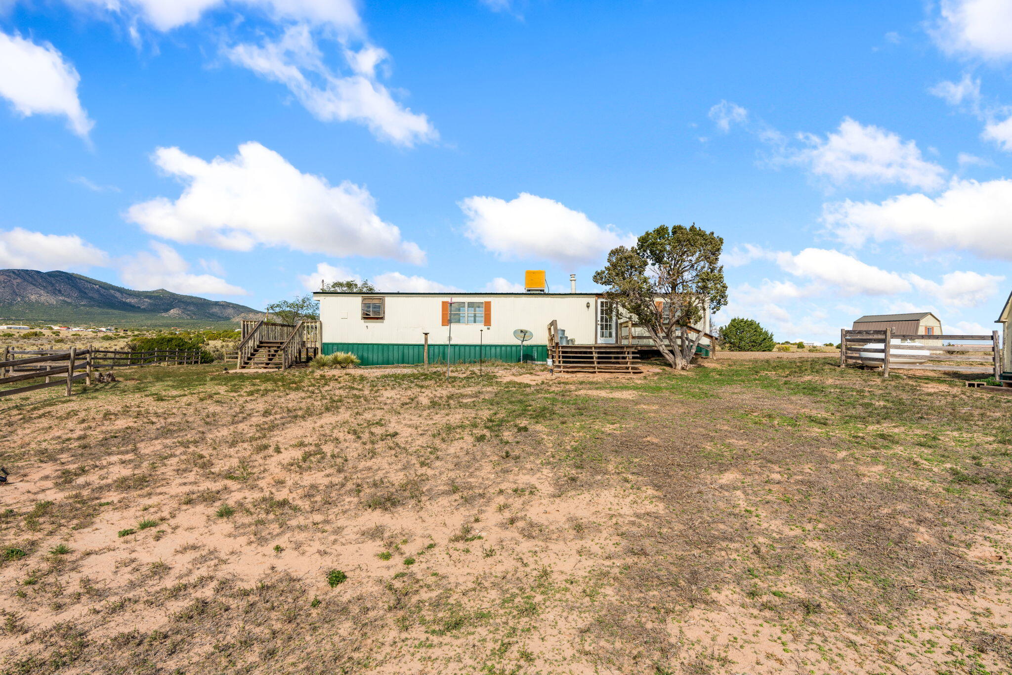 Photo 18 — 149 Weimer Road # B