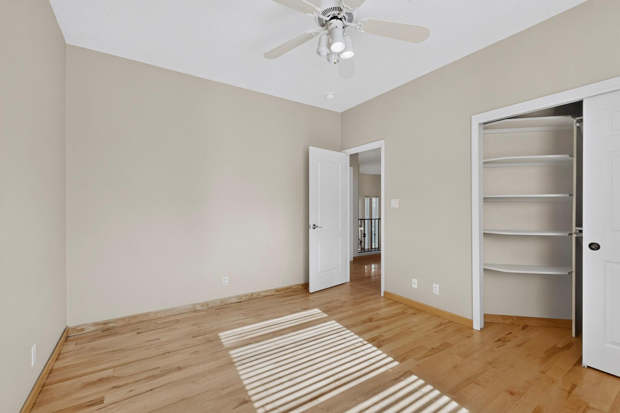 Photo 6 — 8822 Corona Avenue NE