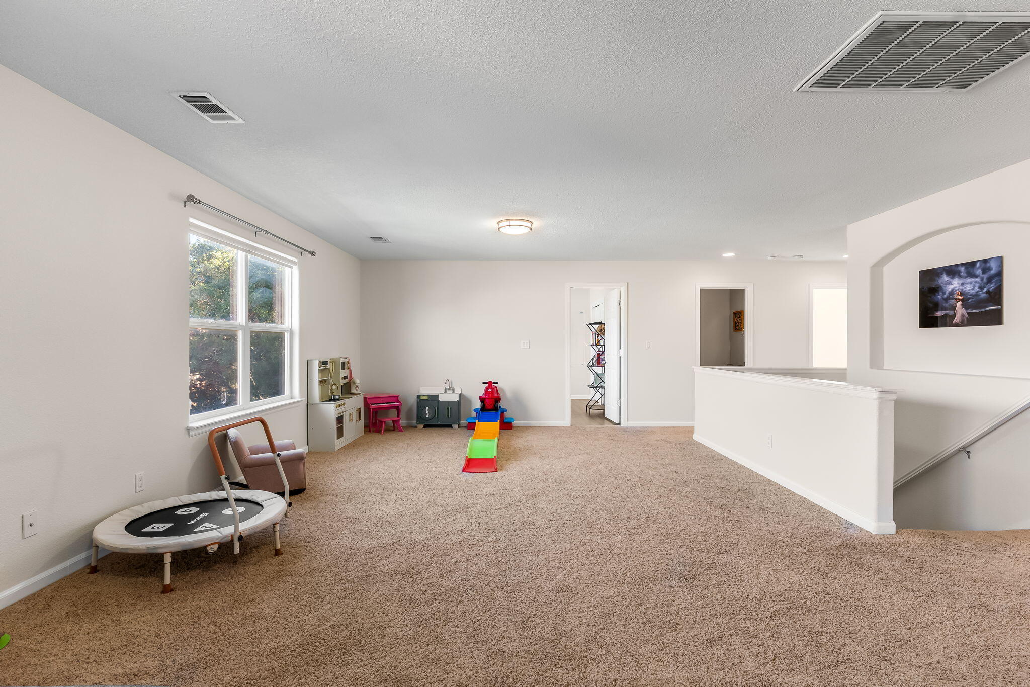 Photo 19 — 22 Monte Vista Drive NE