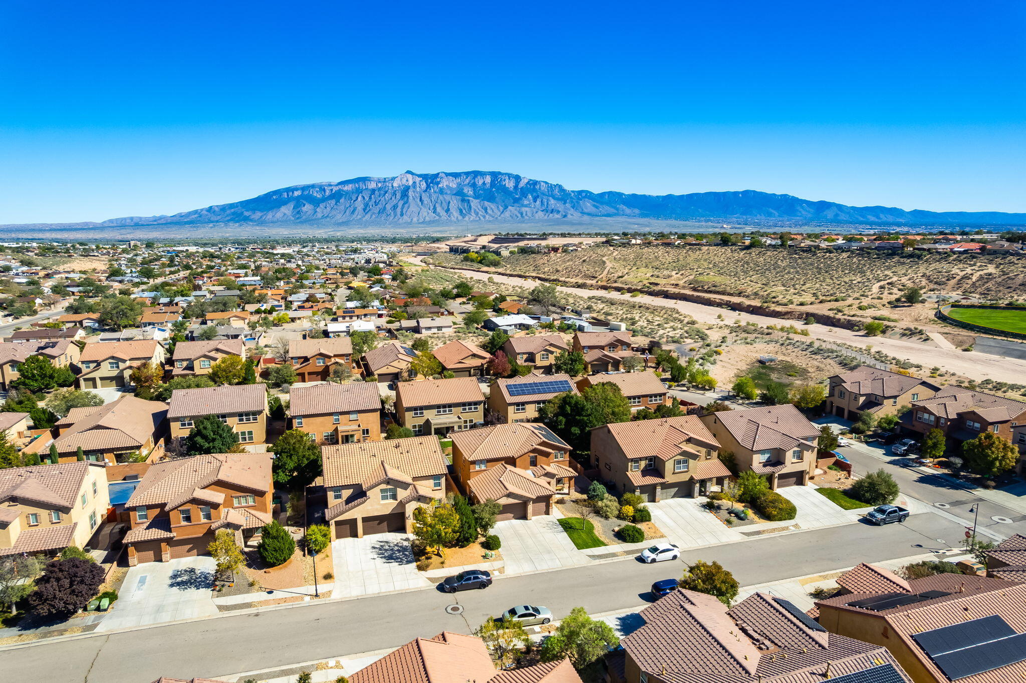 Photo 6 — 22 Monte Vista Drive NE