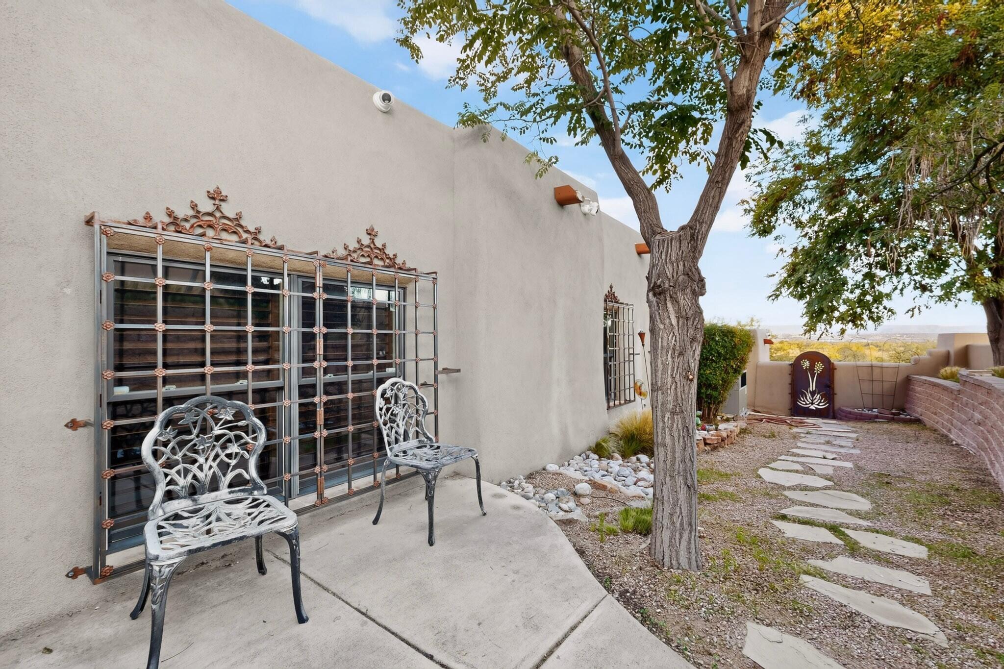 Photo 13 — 4001 Silvery Minnow Place NW