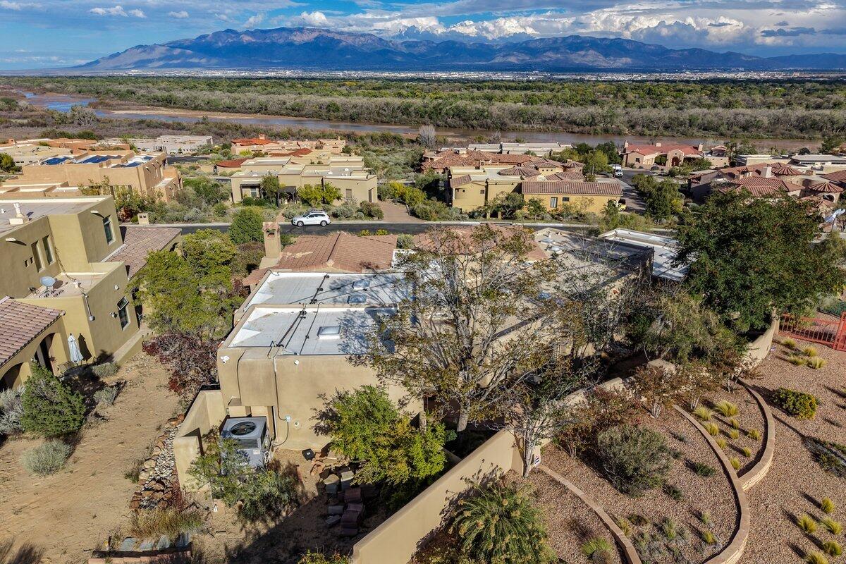 Photo 10 — 4001 Silvery Minnow Place NW