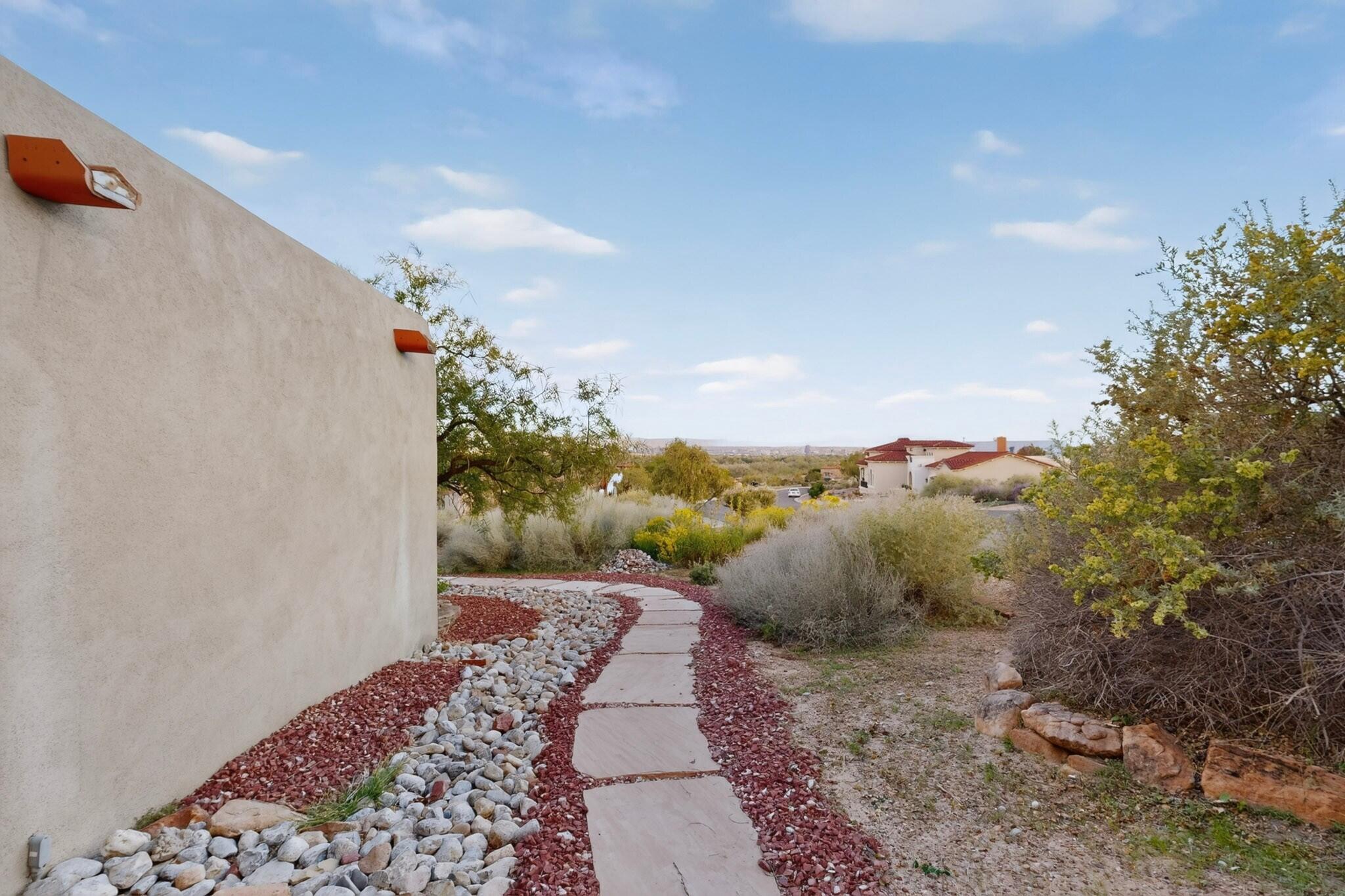 Photo 7 — 4001 Silvery Minnow Place NW