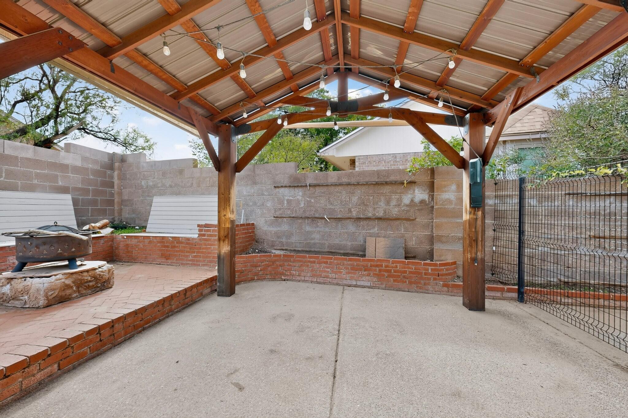 Photo 9 — 6908 Lamar Avenue NW