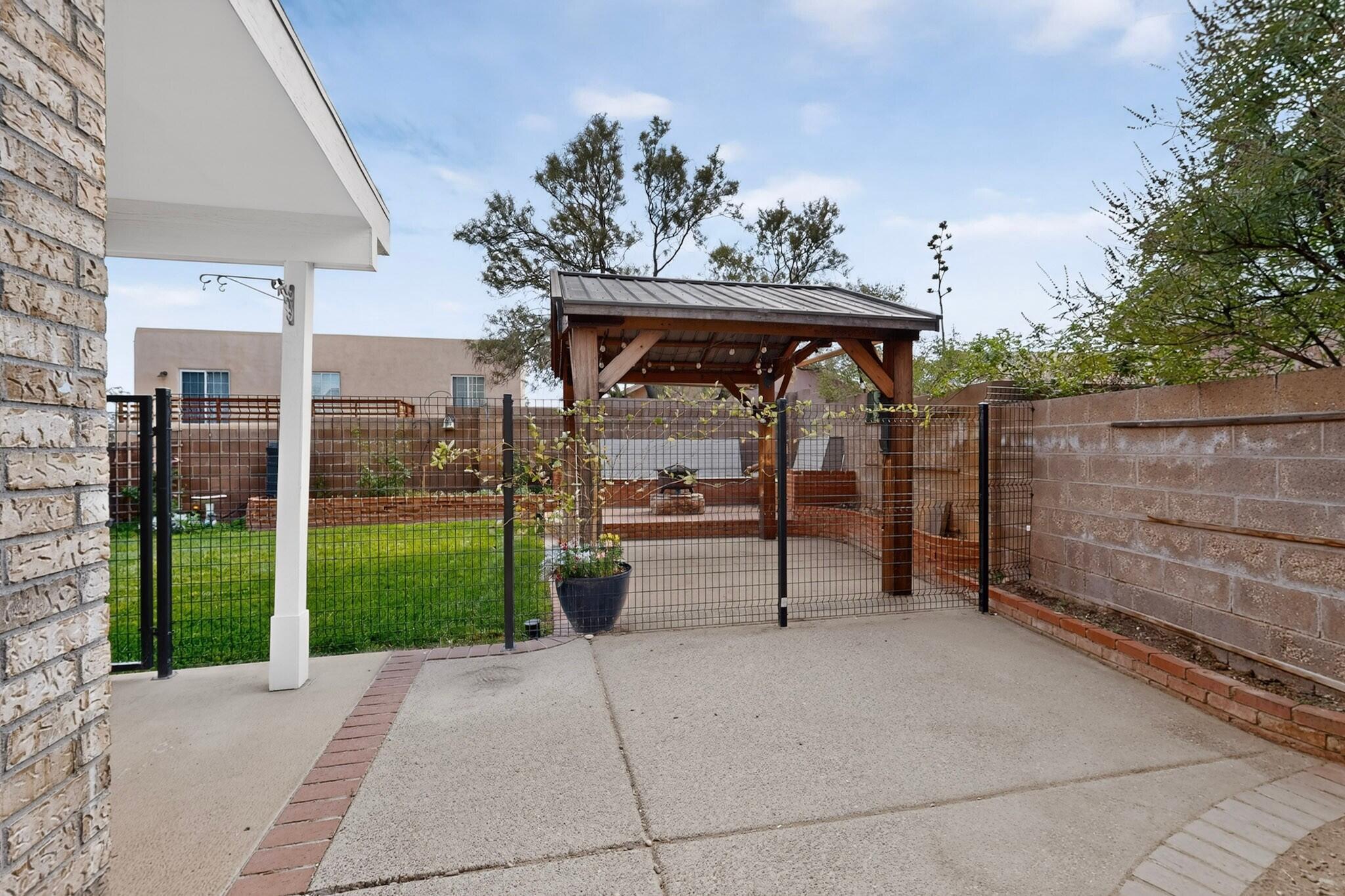 Photo 6 — 6908 Lamar Avenue NW