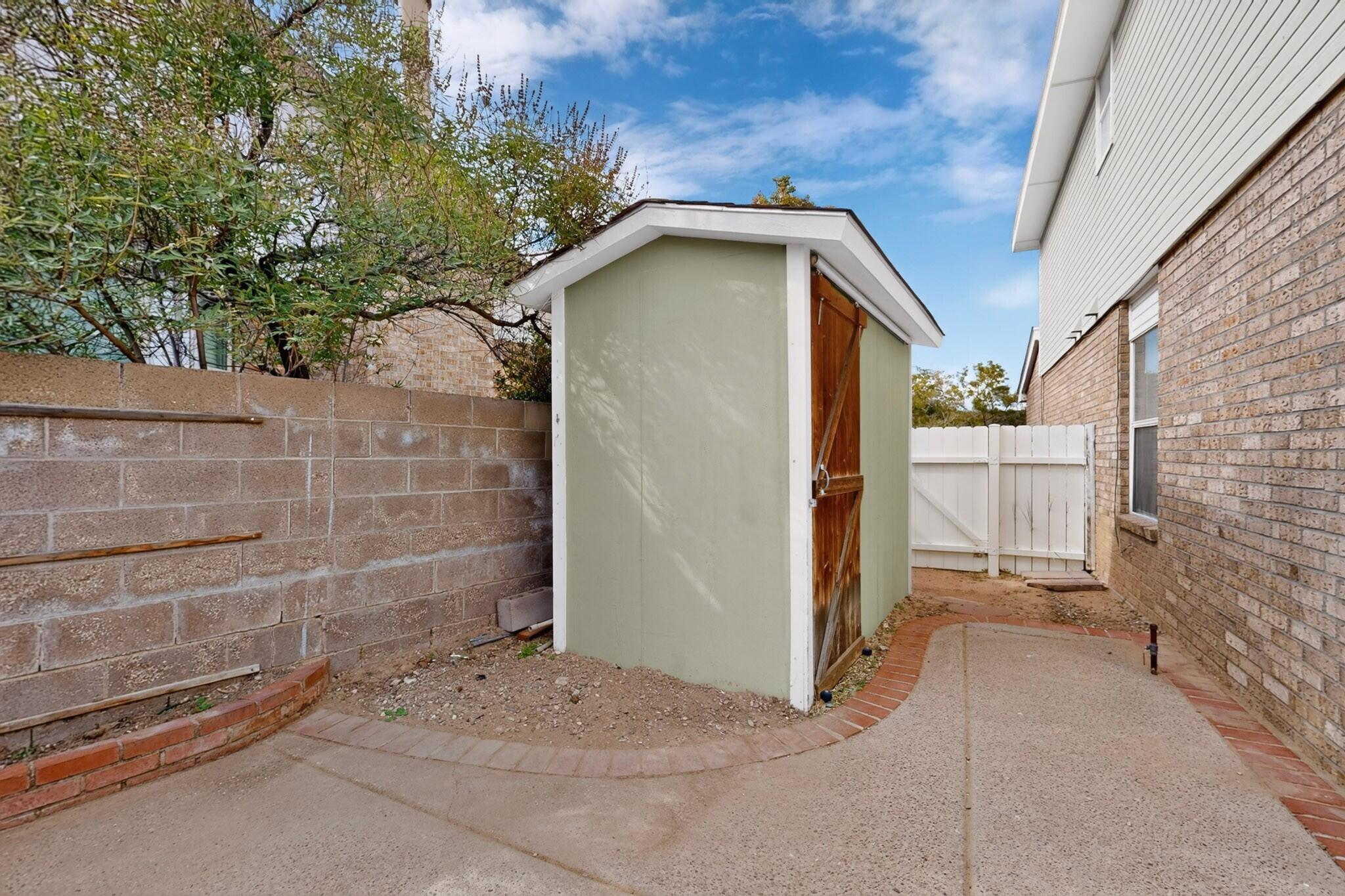 Photo 5 — 6908 Lamar Avenue NW