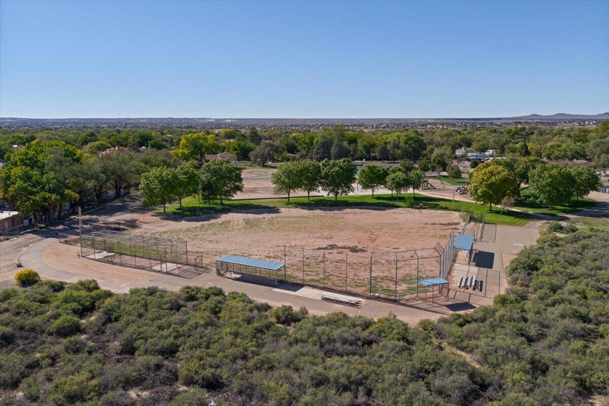 Photo 5 — 1309 S Trujillo Road SW
