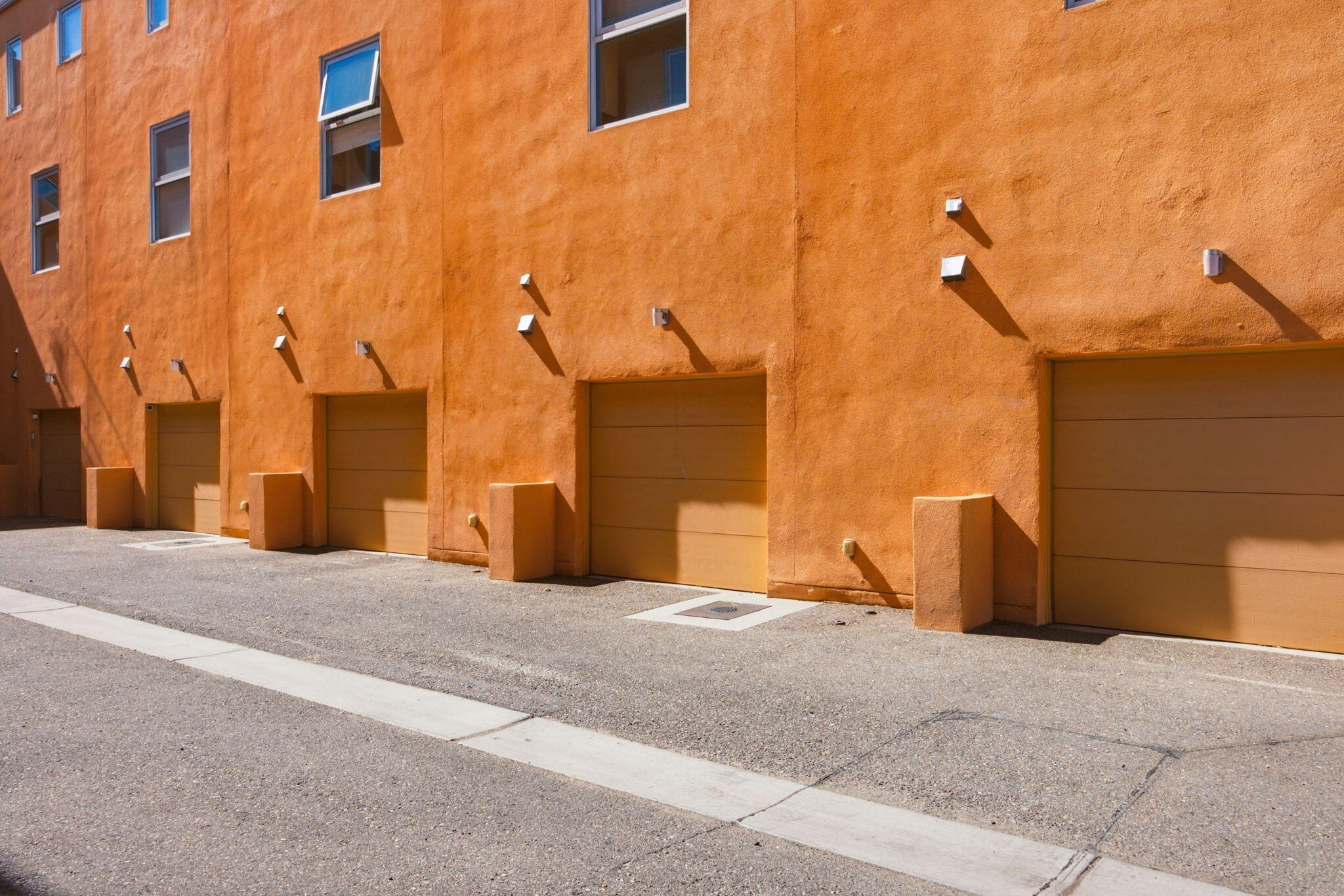 Photo 4 — 869 Silver Avenue SW