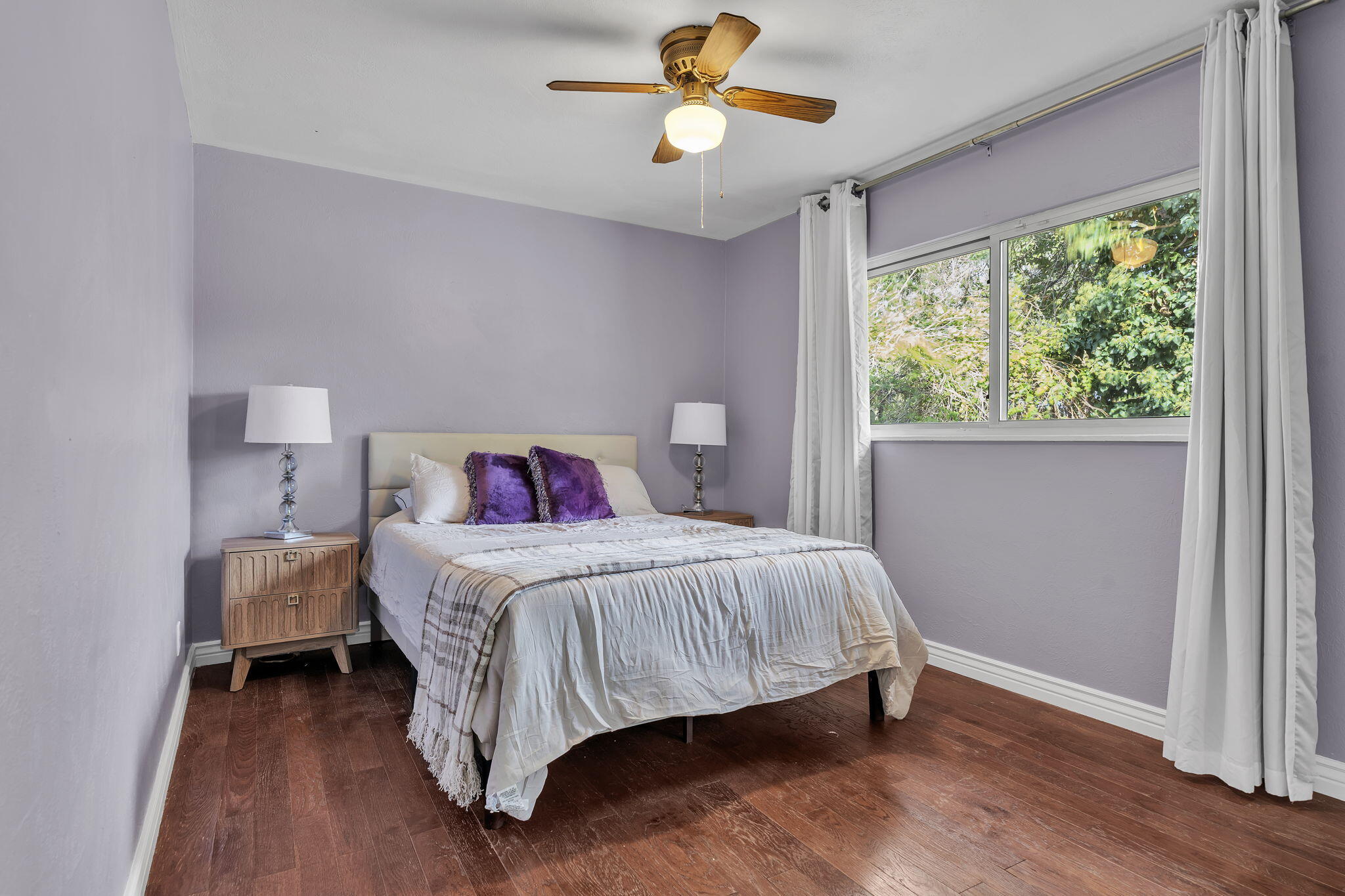 Photo 12 — 1522 Conchas Street NE