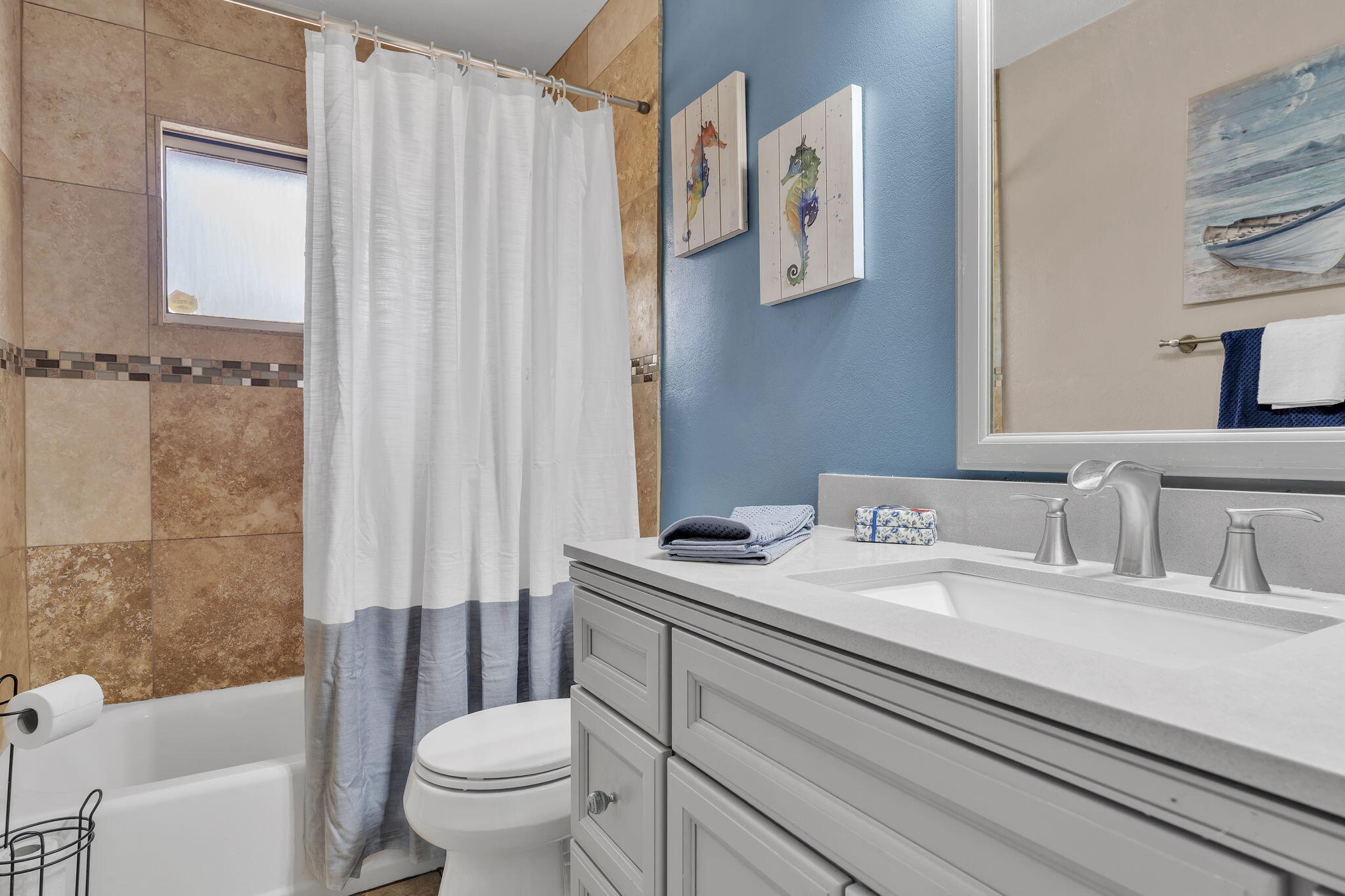 Photo 14 — 1522 Conchas Street NE