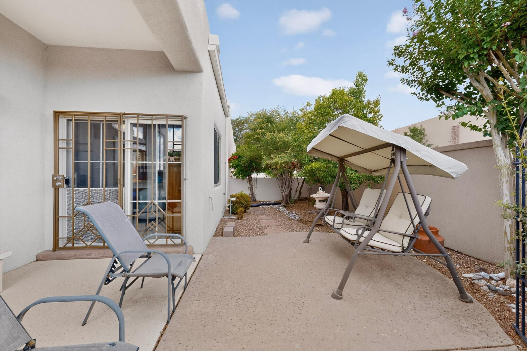 Photo 6 — 8816 Desert Finch Lane NE