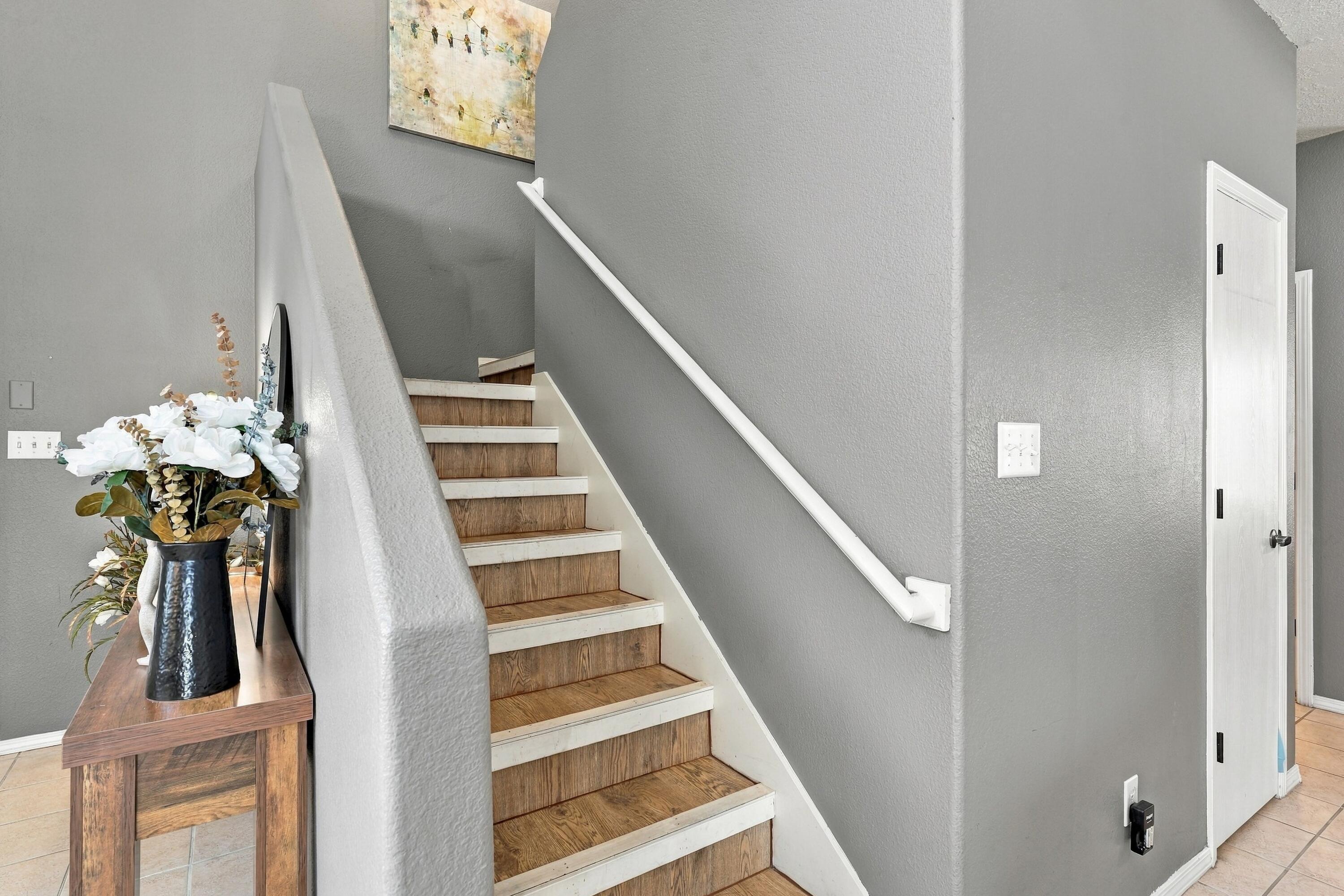 Photo 19 — 10023 Rio Corto Avenue SW