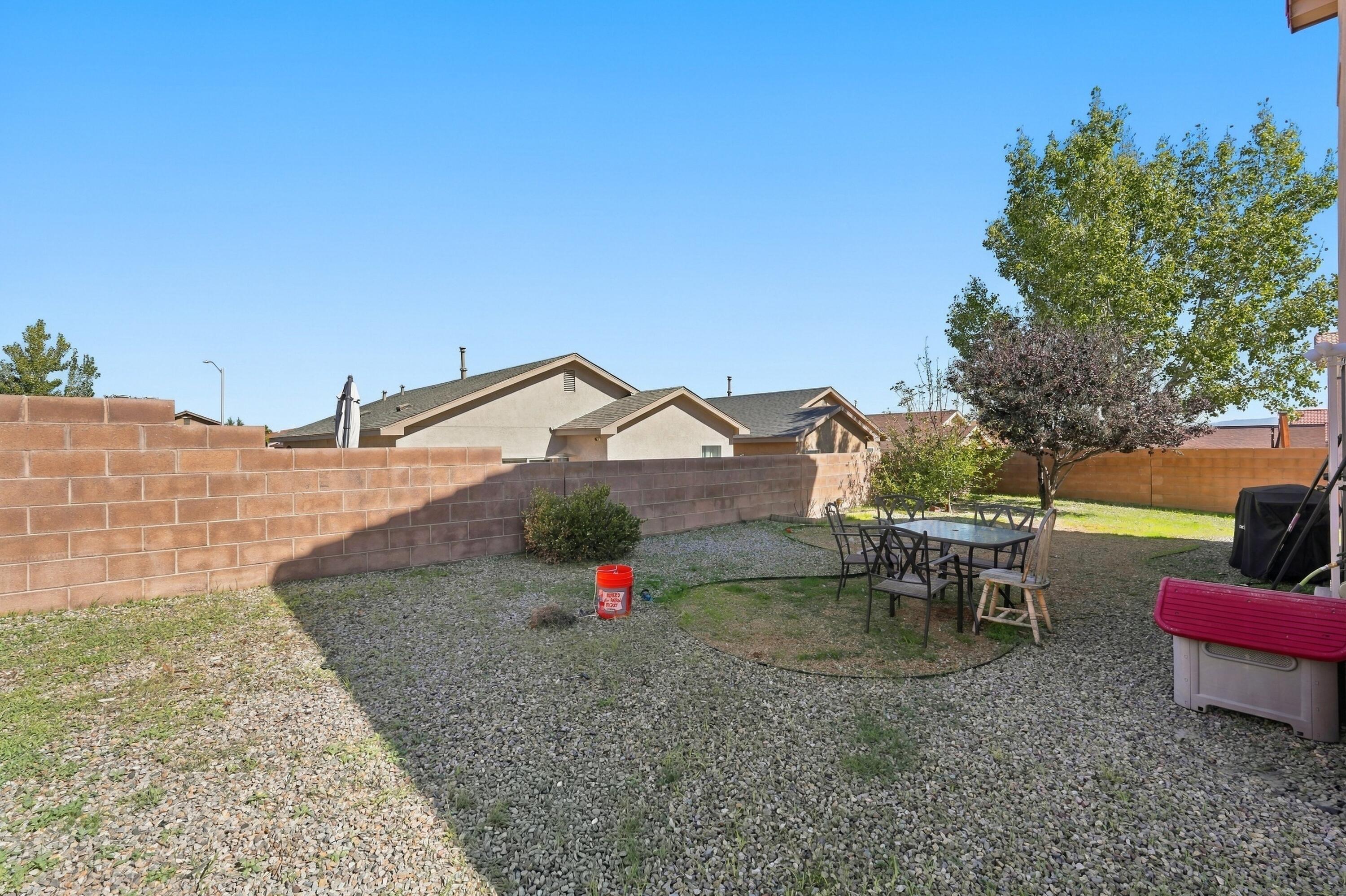Photo 3 — 10023 Rio Corto Avenue SW
