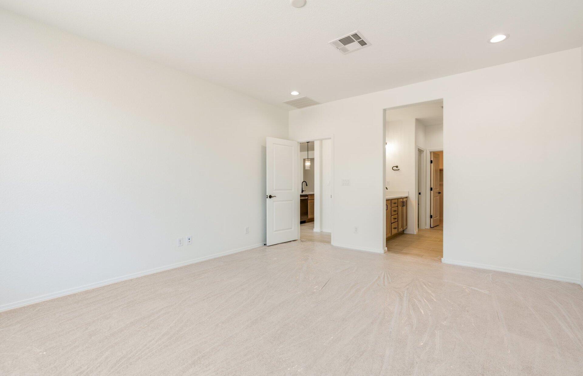 Photo 13 — 8365 Vonnegut Lane NW