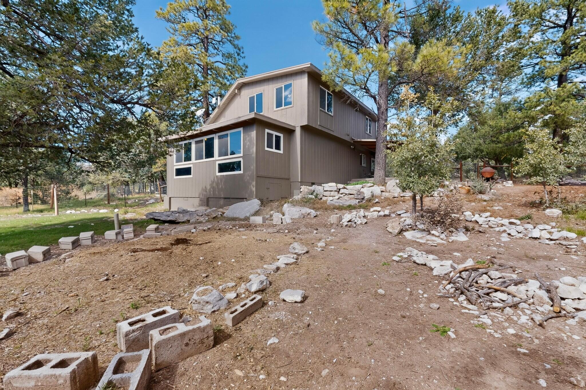 Photo 19 — 16 Thunderbird Lane