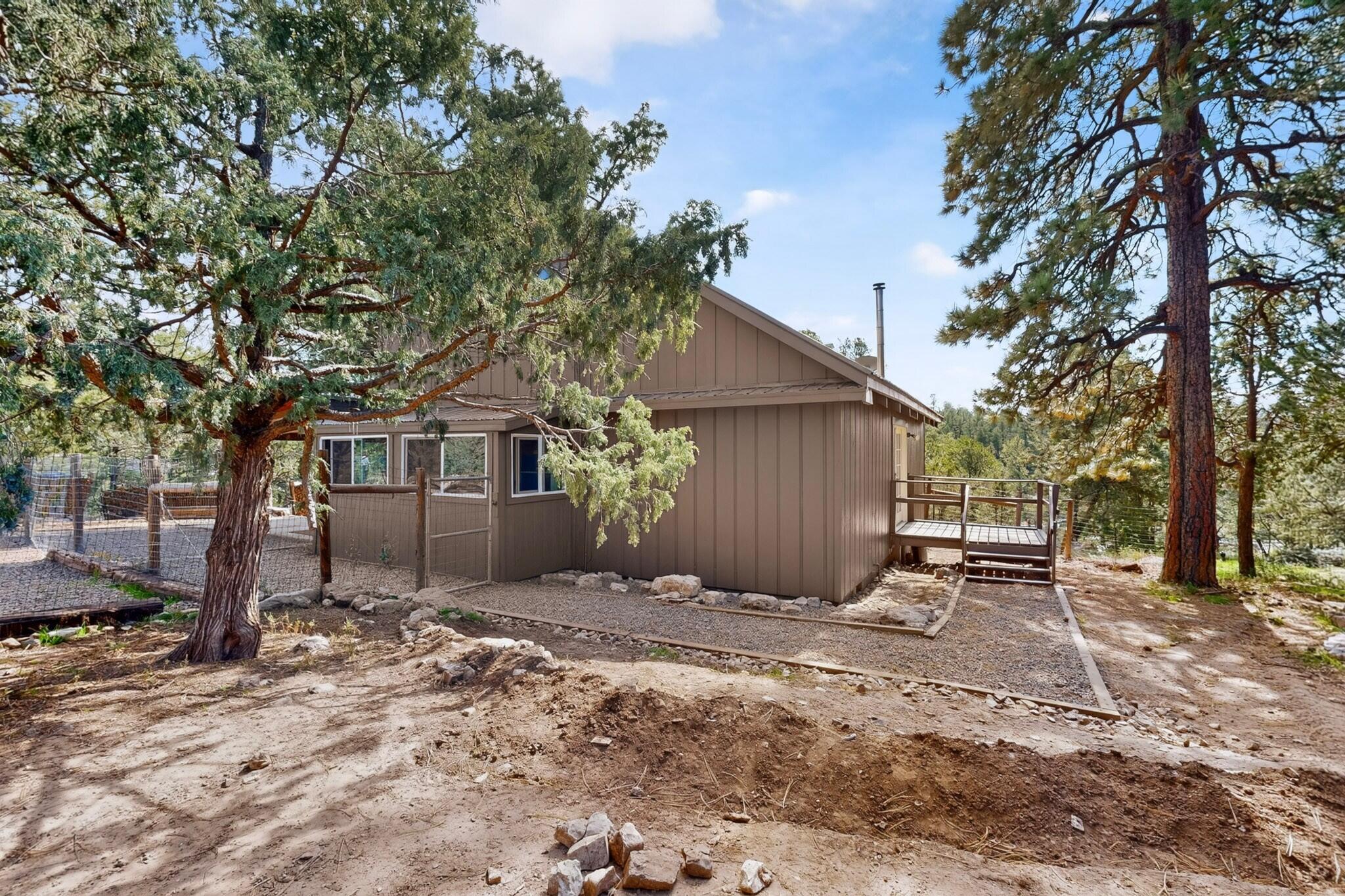 Photo 17 — 16 Thunderbird Lane