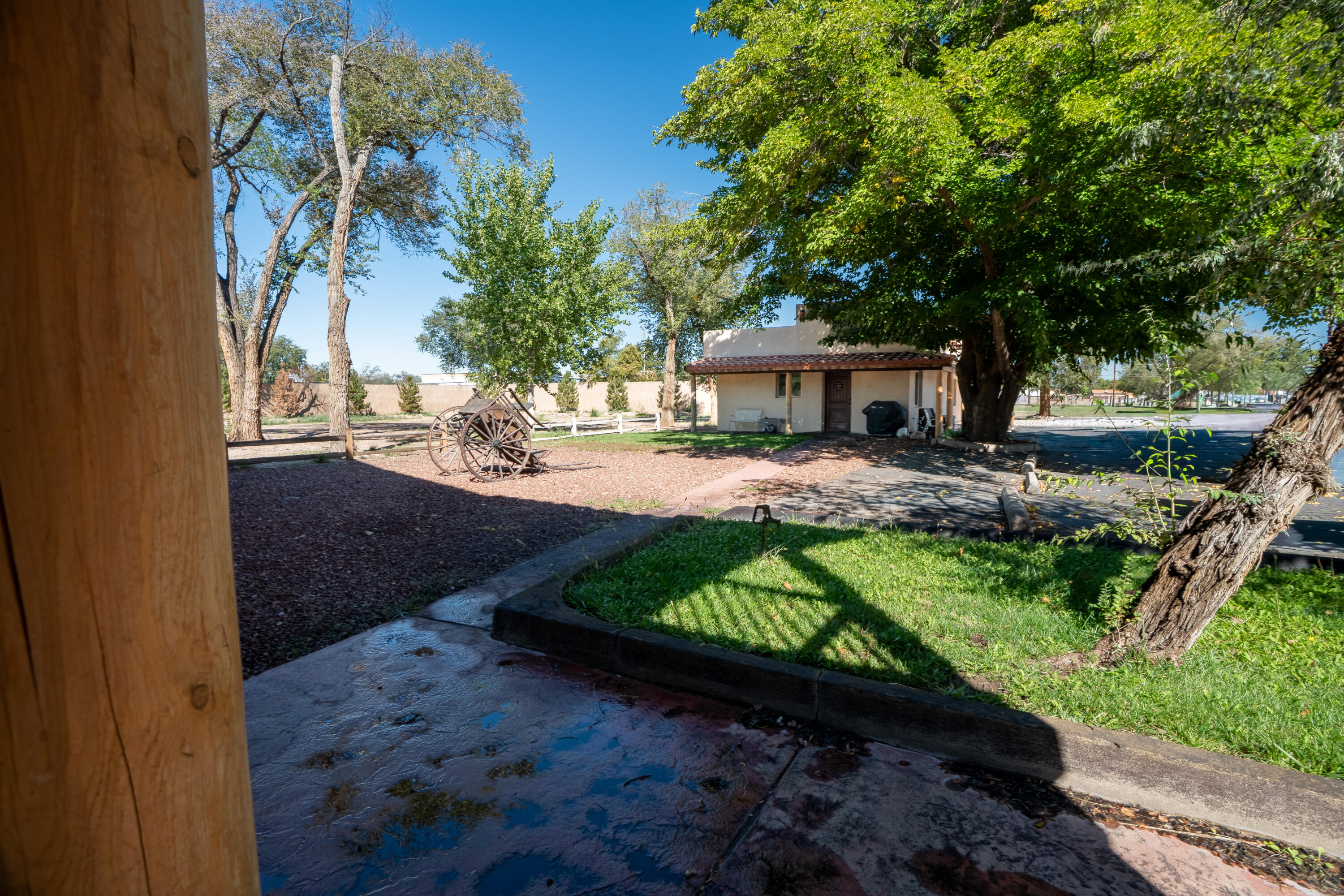 Photo 12 — 1619 Flora Vista Drive SW