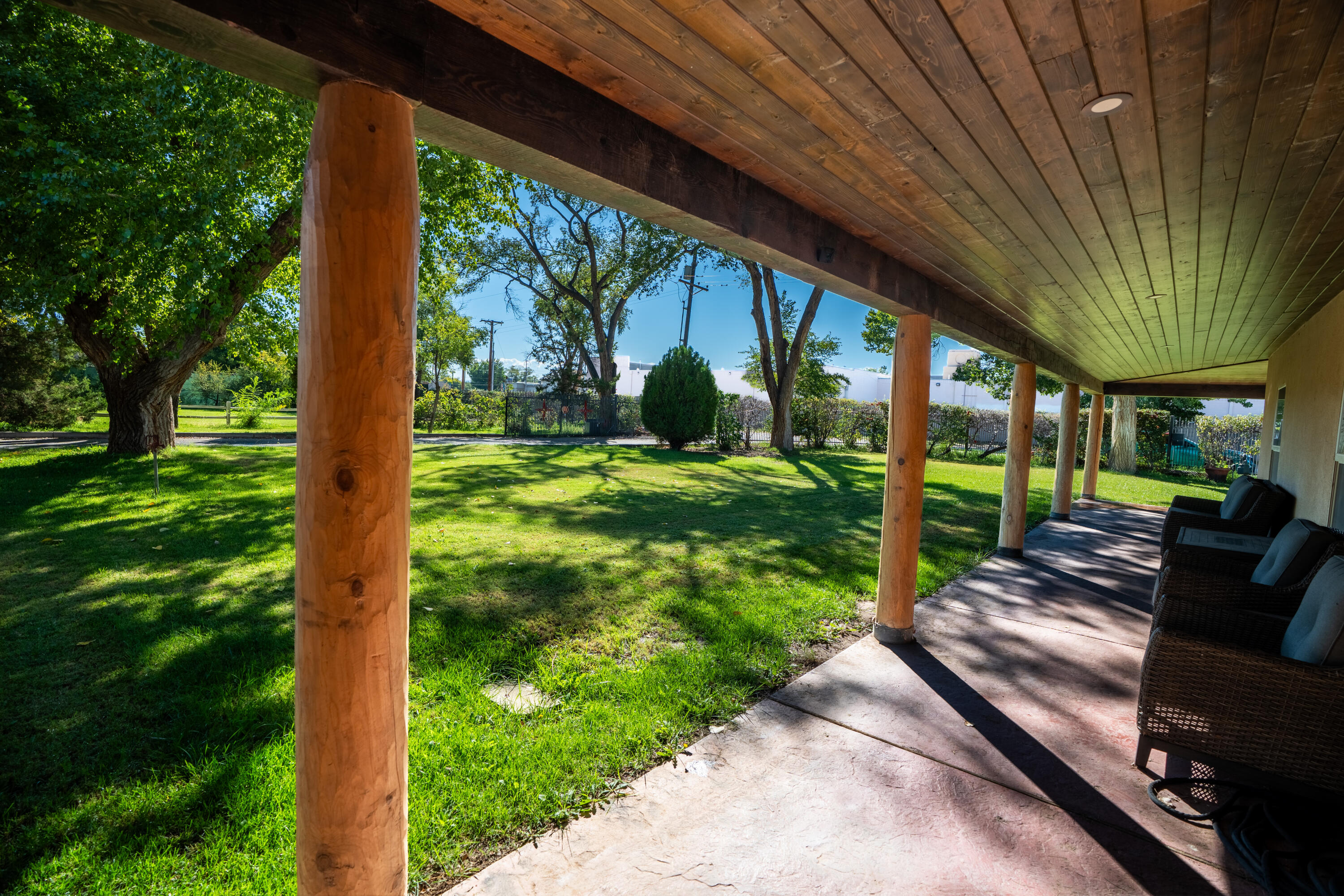Photo 13 — 1619 Flora Vista Drive SW