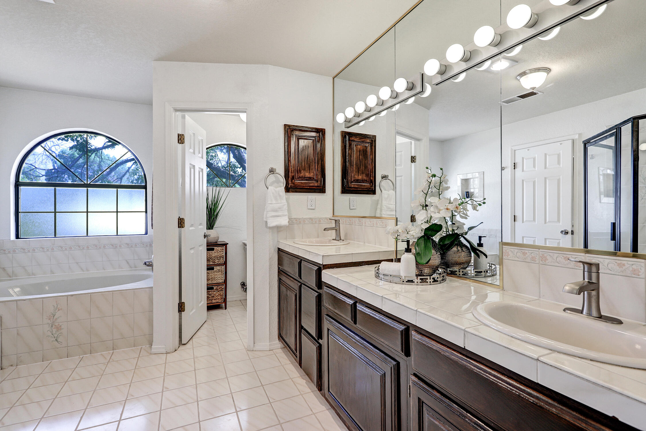 Photo 20 — 7869 Quintana Drive NE