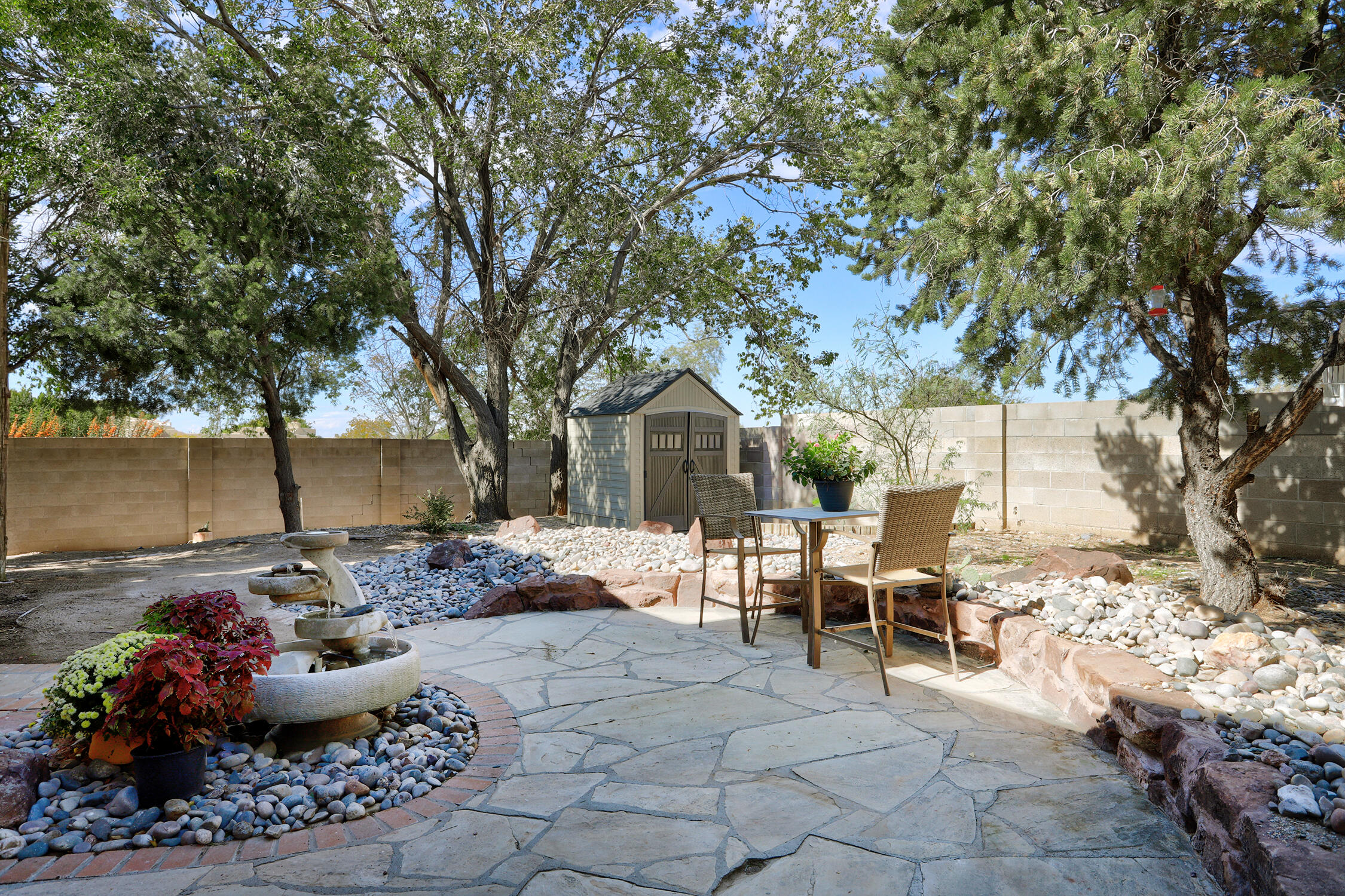 Photo 3 — 7869 Quintana Drive NE