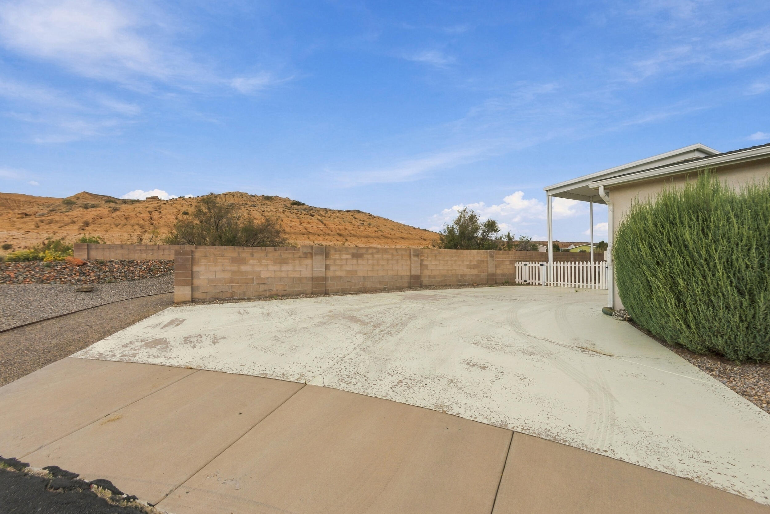 Photo 18 — 336 Sunrise Bluffs Drive