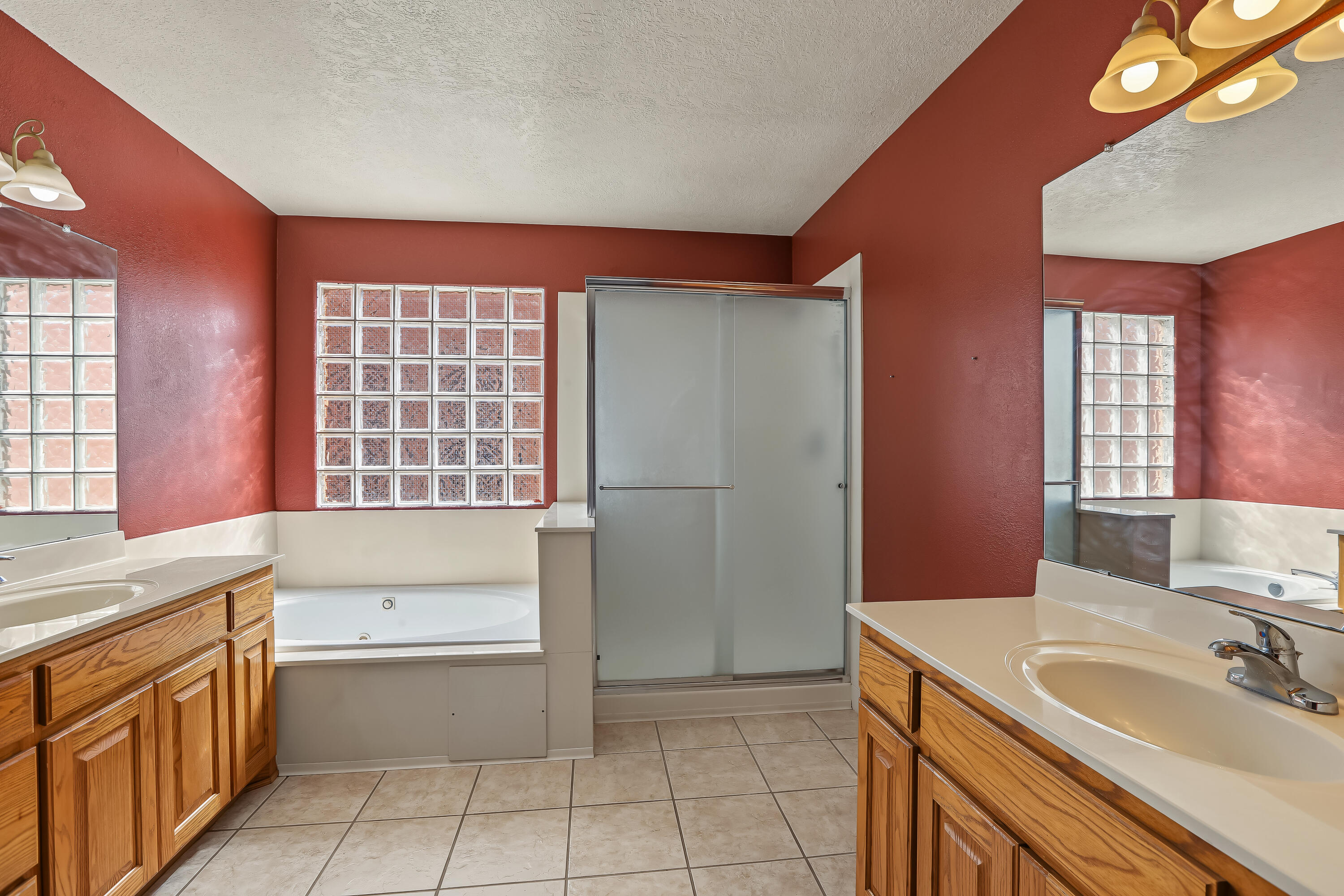Photo 20 — 10723 Tourmaline Drive NW