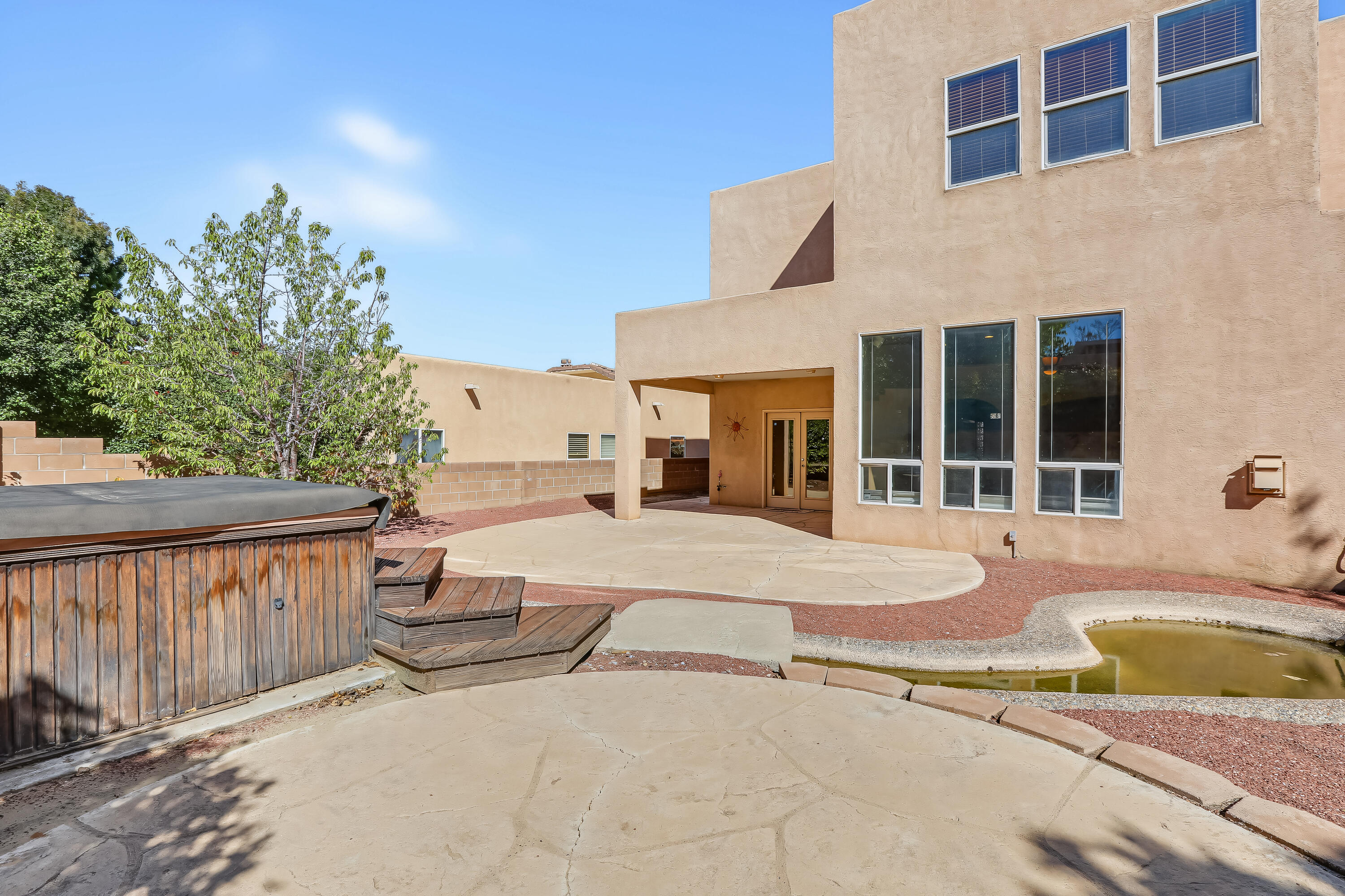 Photo 8 — 10723 Tourmaline Drive NW