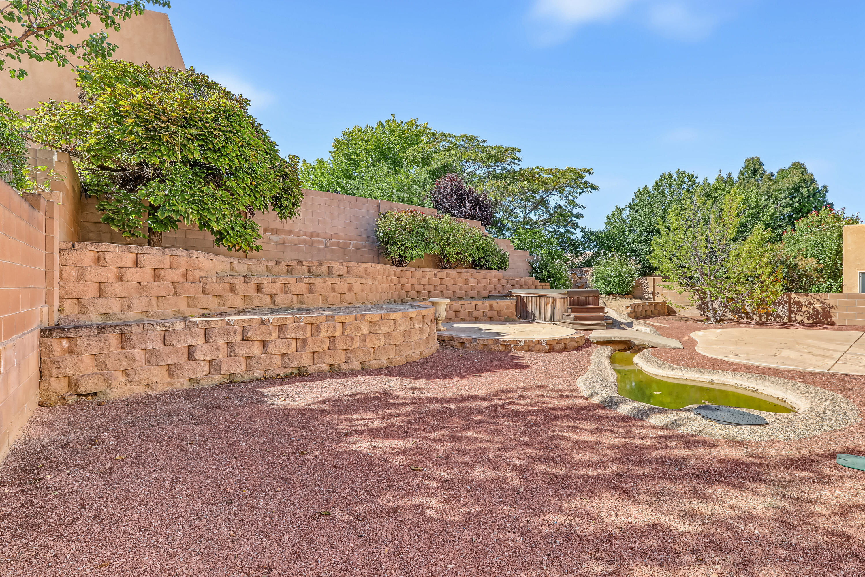 Photo 6 — 10723 Tourmaline Drive NW