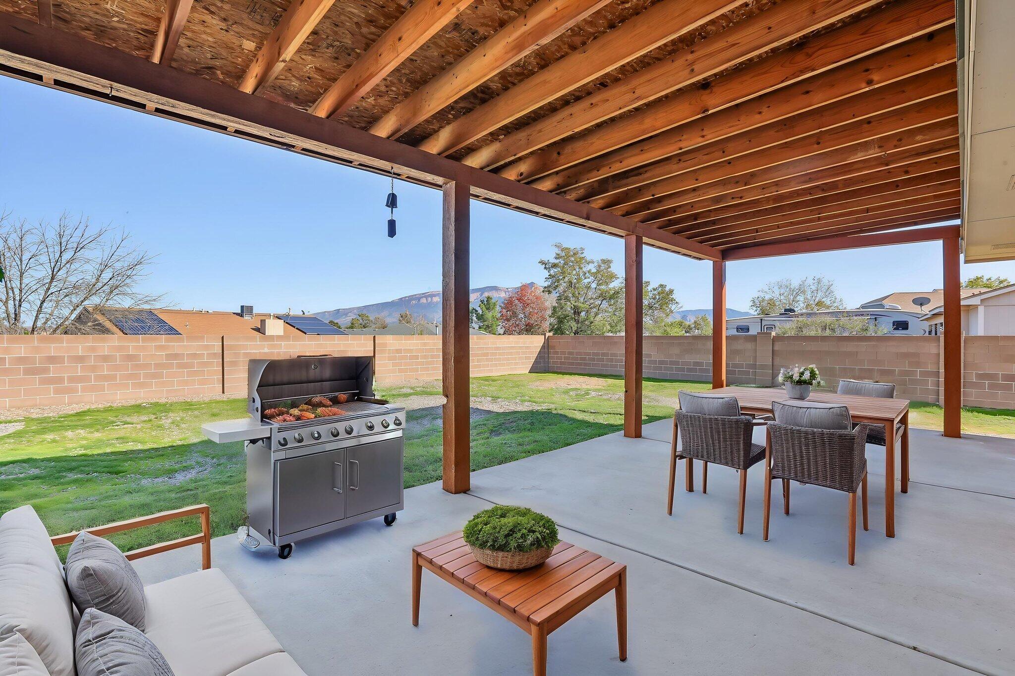 Photo 11 — 2566 Diamond Peak Drive NE