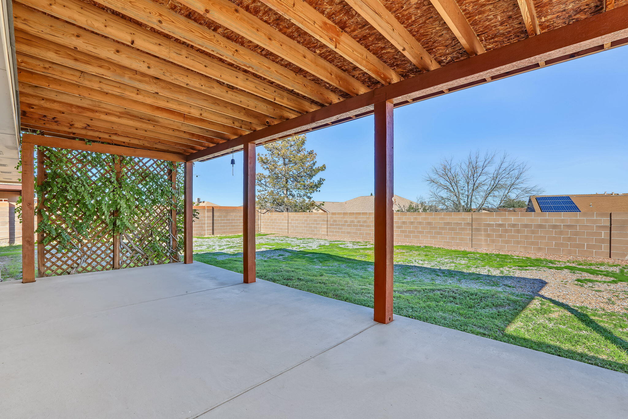 Photo 8 — 2566 Diamond Peak Drive NE