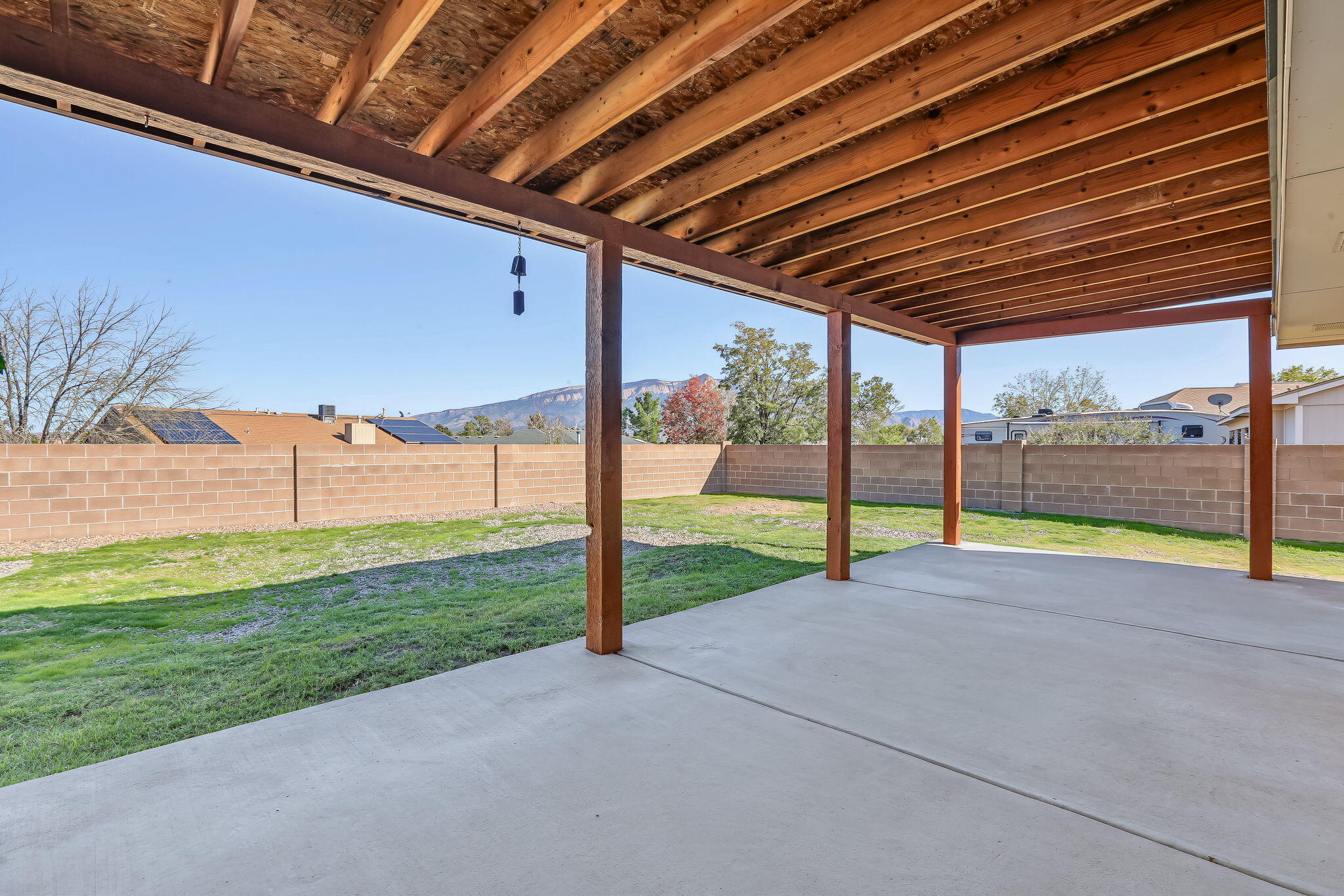 Photo 7 — 2566 Diamond Peak Drive NE