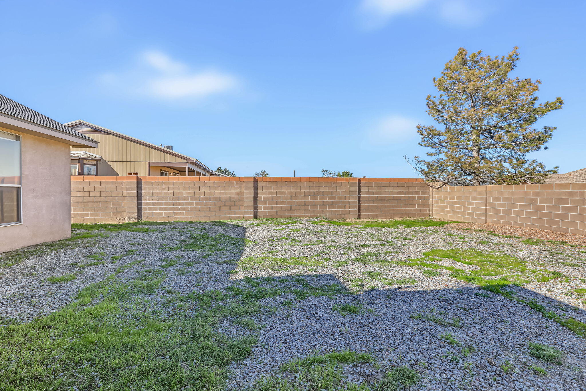 Photo 5 — 2566 Diamond Peak Drive NE