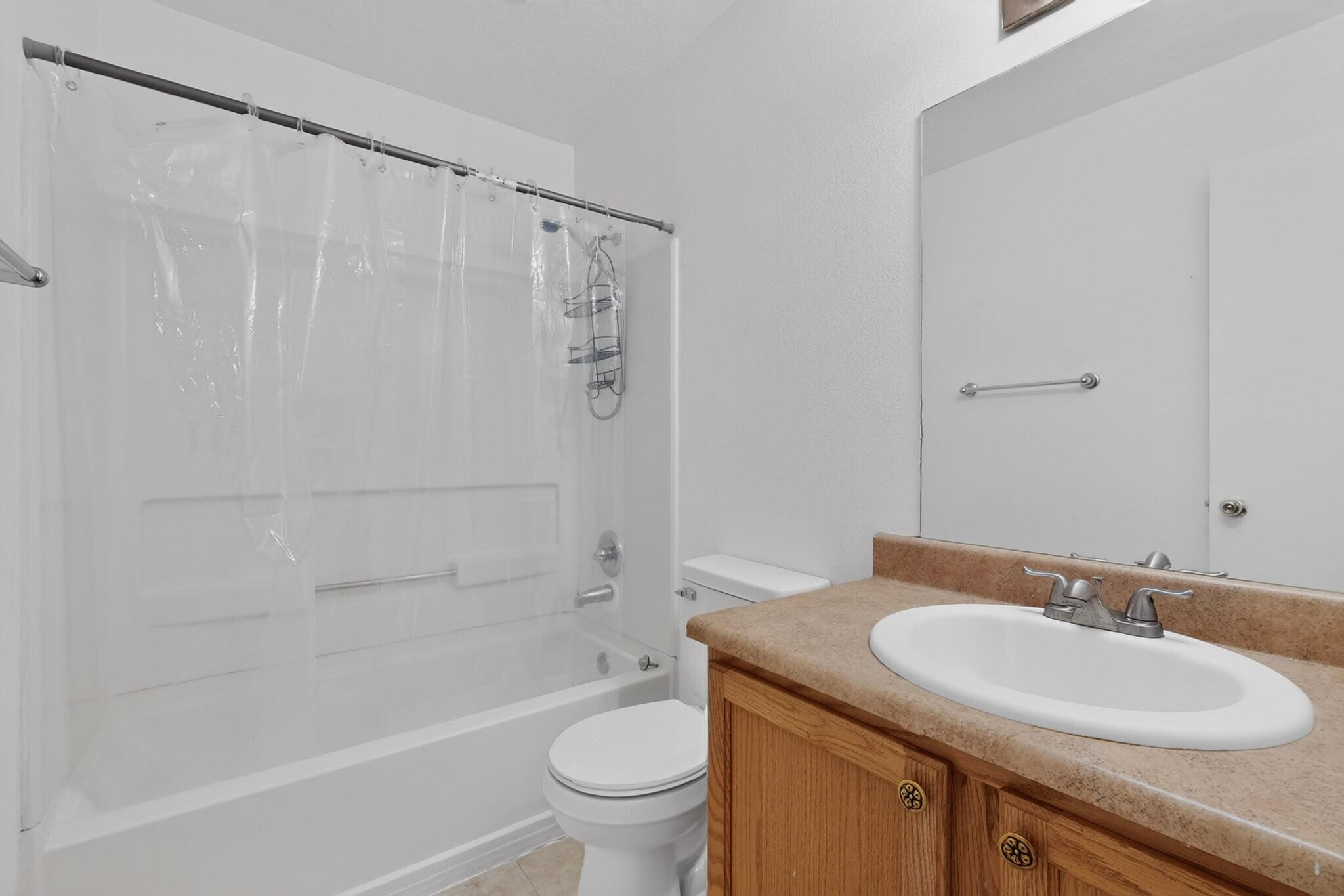 Photo 17 — 9015 Santa Catalina Avenue NW