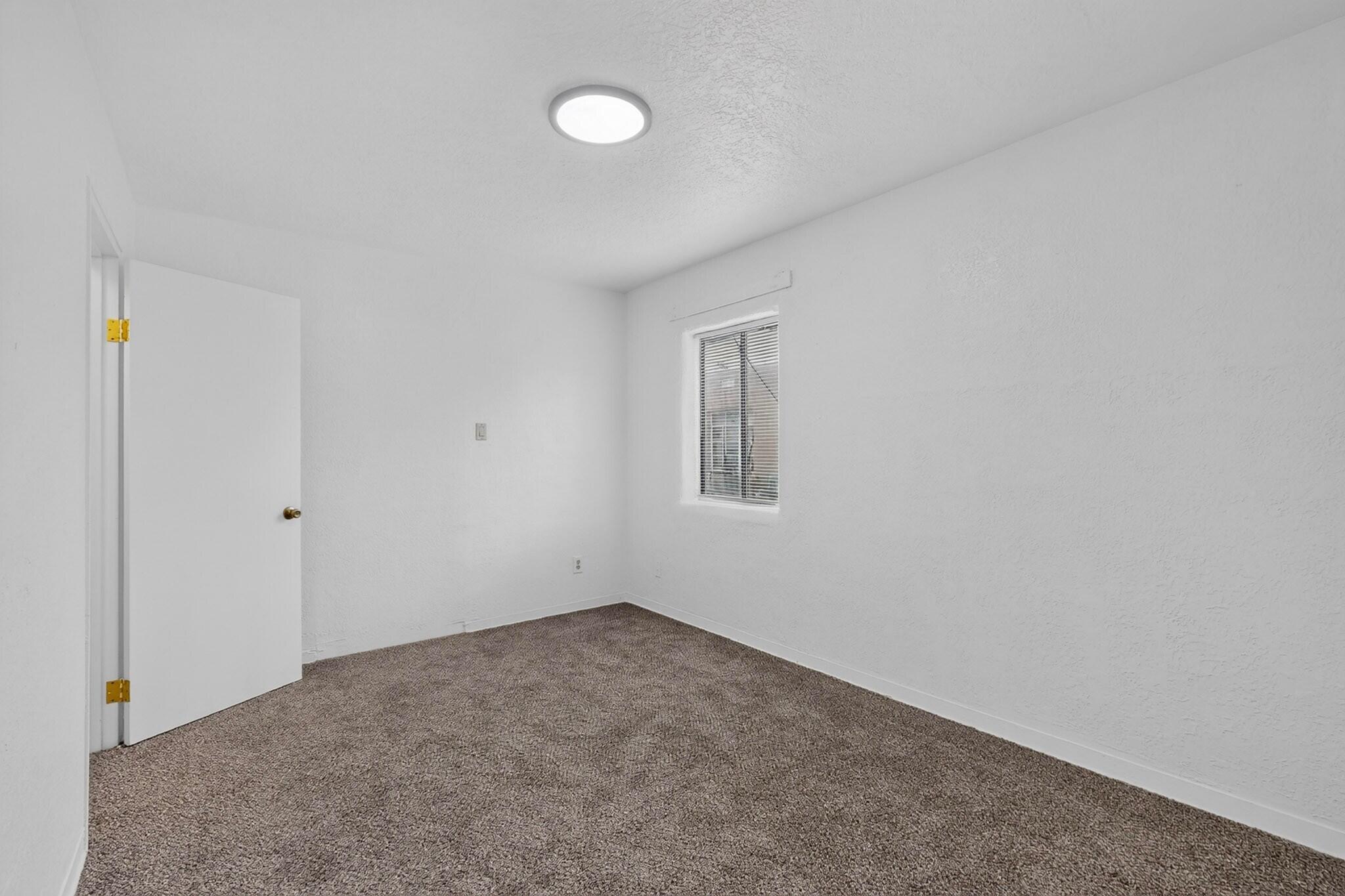 Photo 13 — 1005 Wilmoore Drive SE