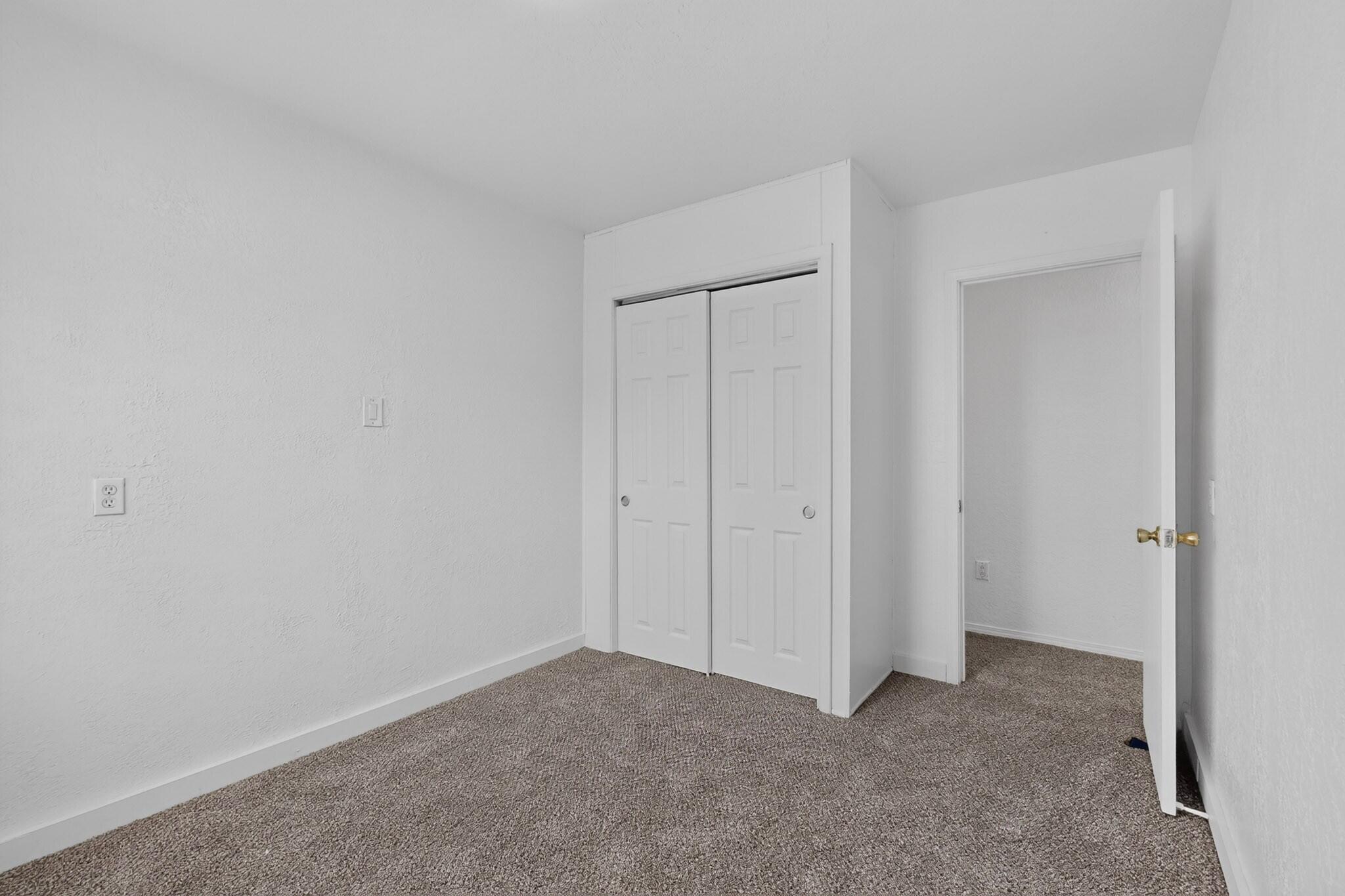 Photo 8 — 1005 Wilmoore Drive SE