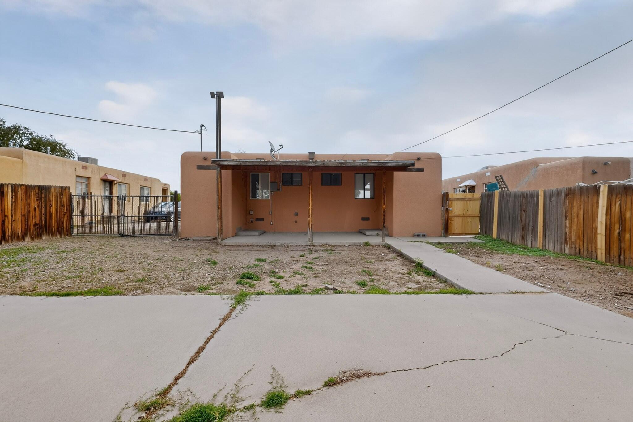 Photo 4 — 1005 Wilmoore Drive SE