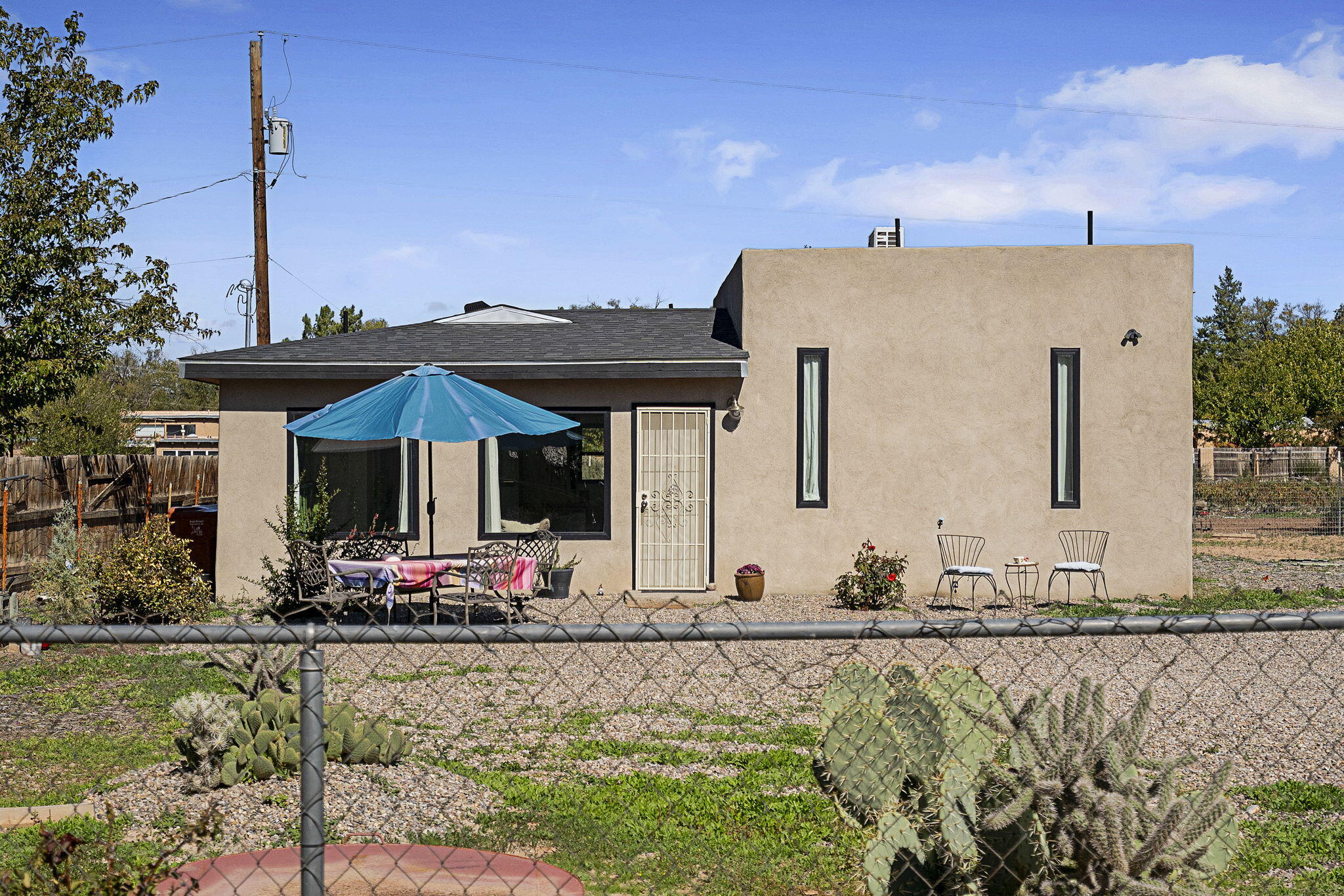 462 Mountain Shadows Road, Corrales, NM 87048
