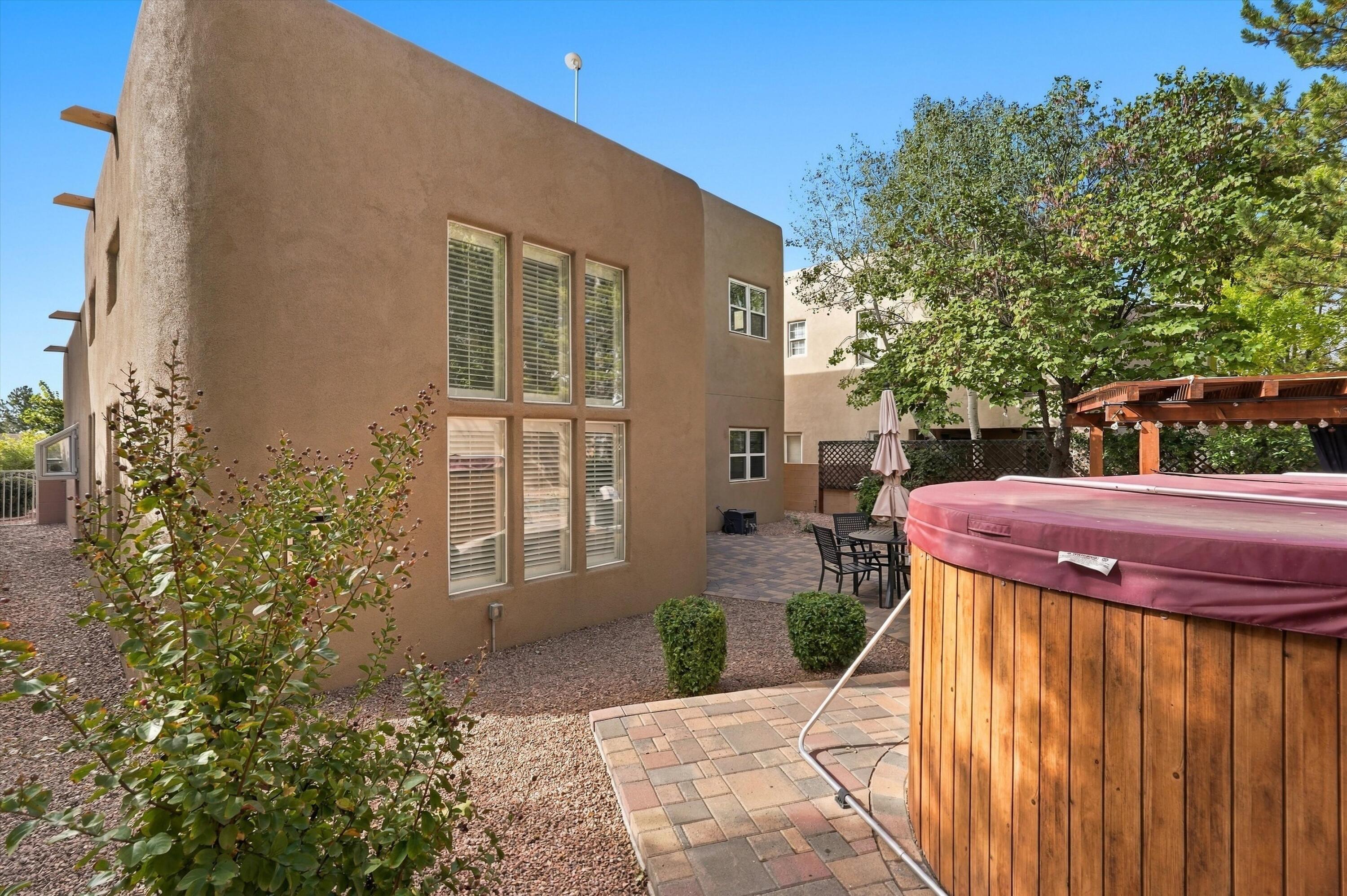 Photo 18 — 12705 Sandia Ridge Place NE