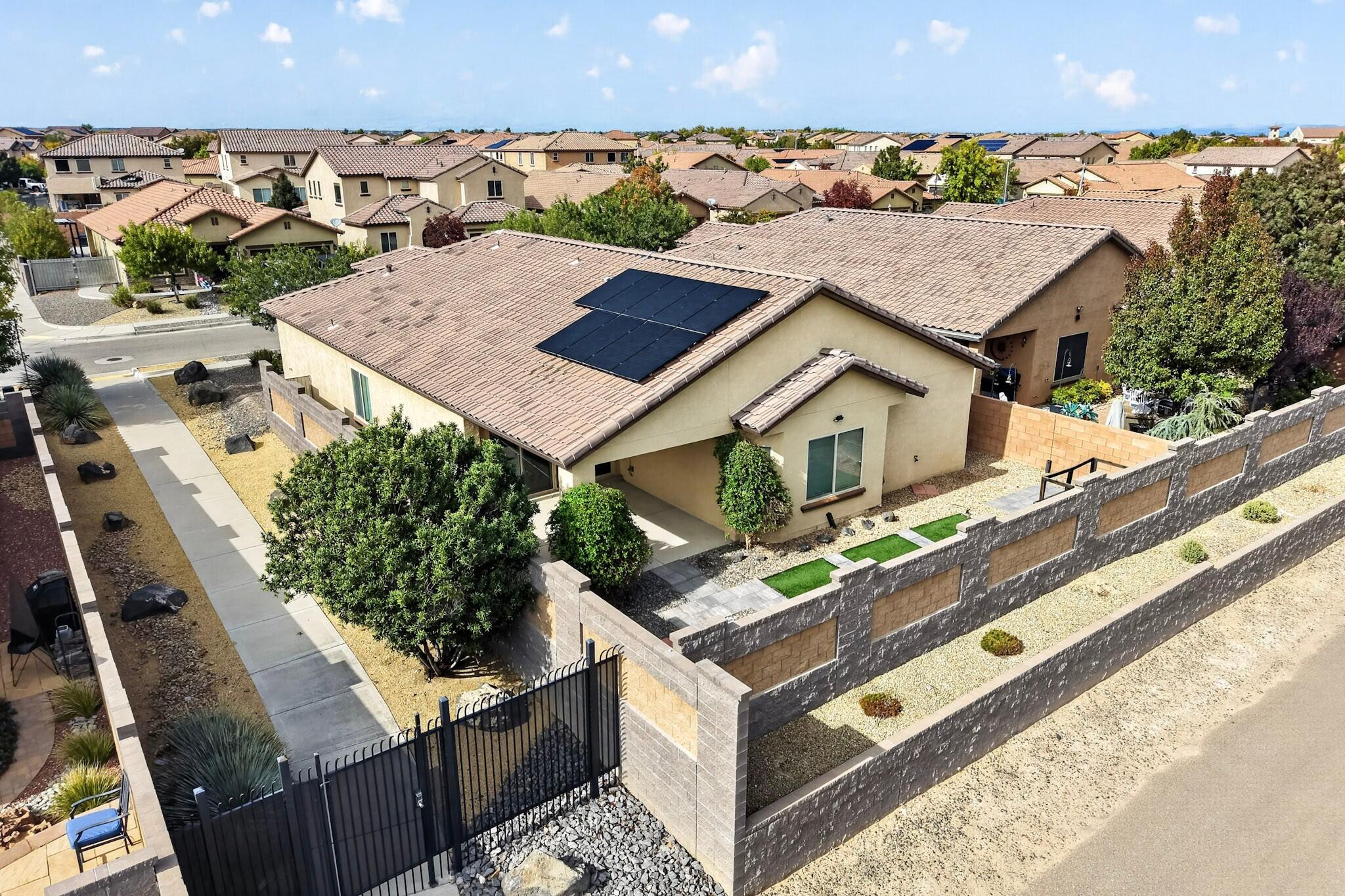 Photo 18 — 9504 Stone Ridge Drive NW