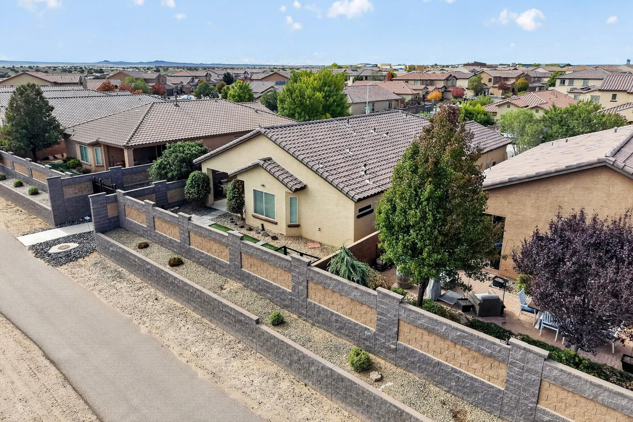 Photo 16 — 9504 Stone Ridge Drive NW