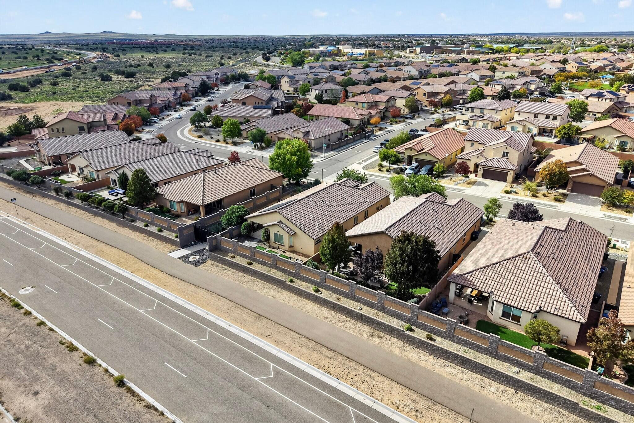 Photo 12 — 9504 Stone Ridge Drive NW