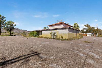 Photo 13 — 1184 Frontage Road NE