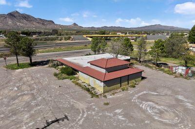 Photo 3 — 1184 Frontage Road NE