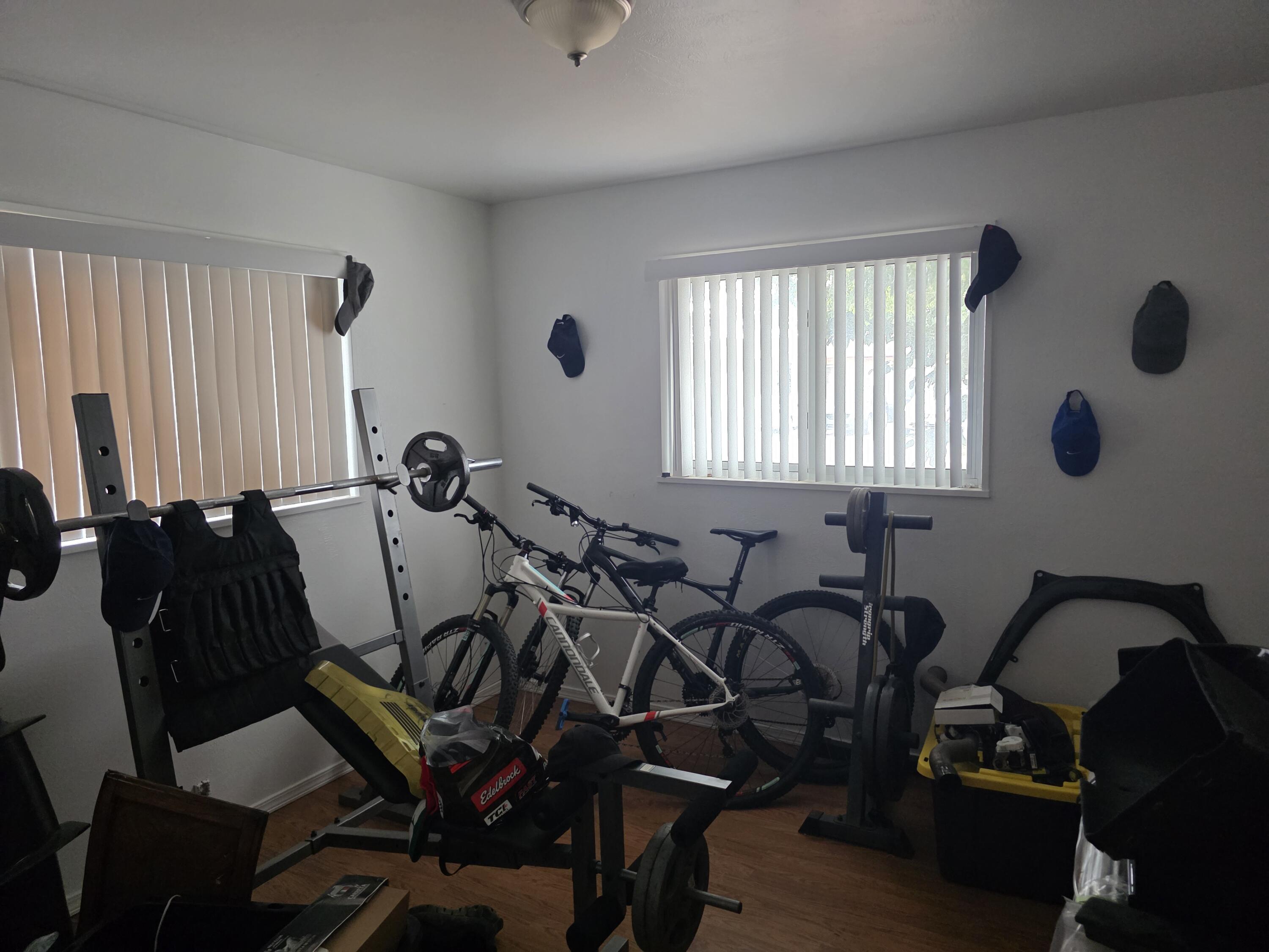 Photo 9 — 420 General Stilwell Street NE