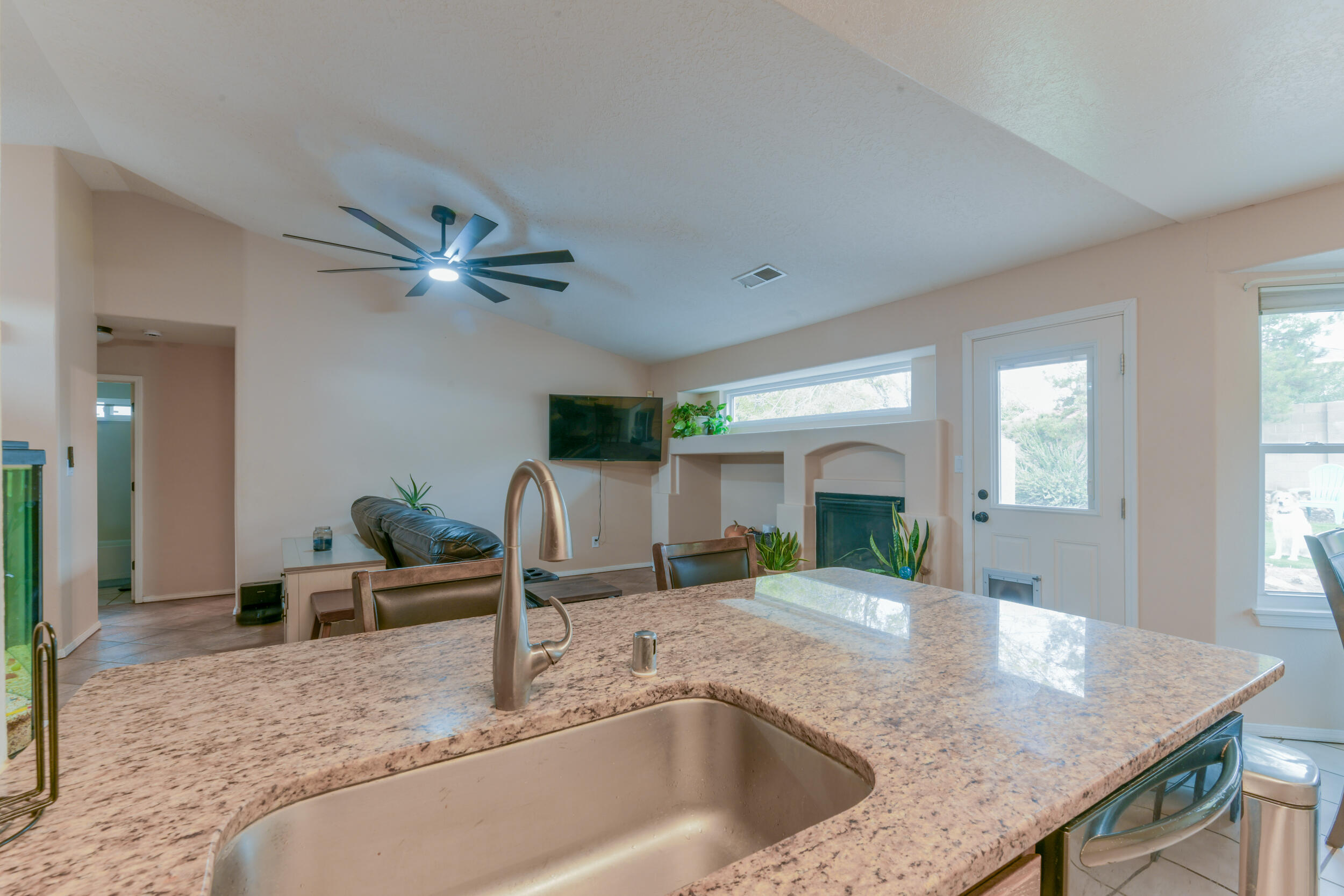 Photo 9 — 7105 Luz Del Sol Place NW