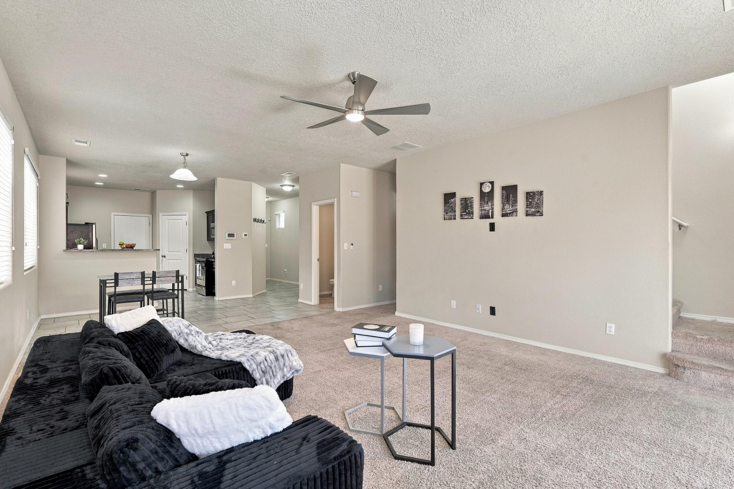 Photo 9 — 3053 Morrissey Street SW